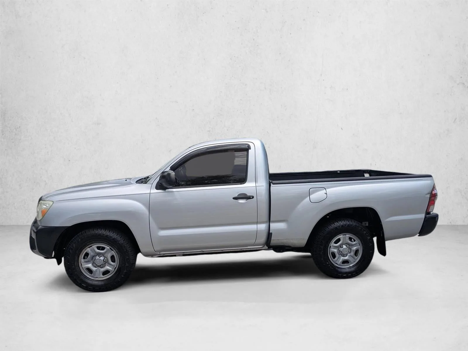 2013 Toyota Tacoma 2WD Regular Cab Standard Bed I4 Automatic (Natl) photo 9
