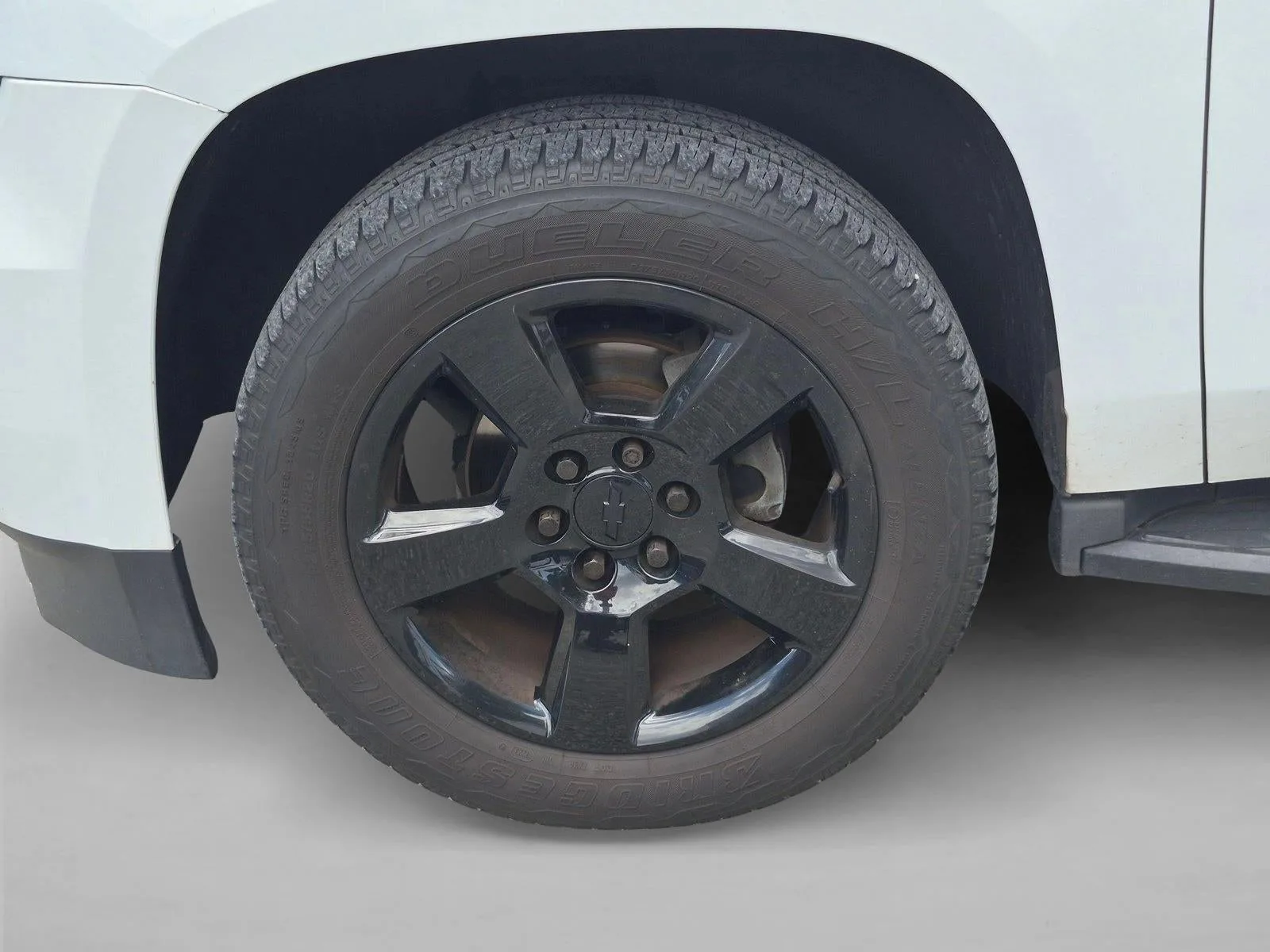 2017 Chevrolet Tahoe LT photo 9