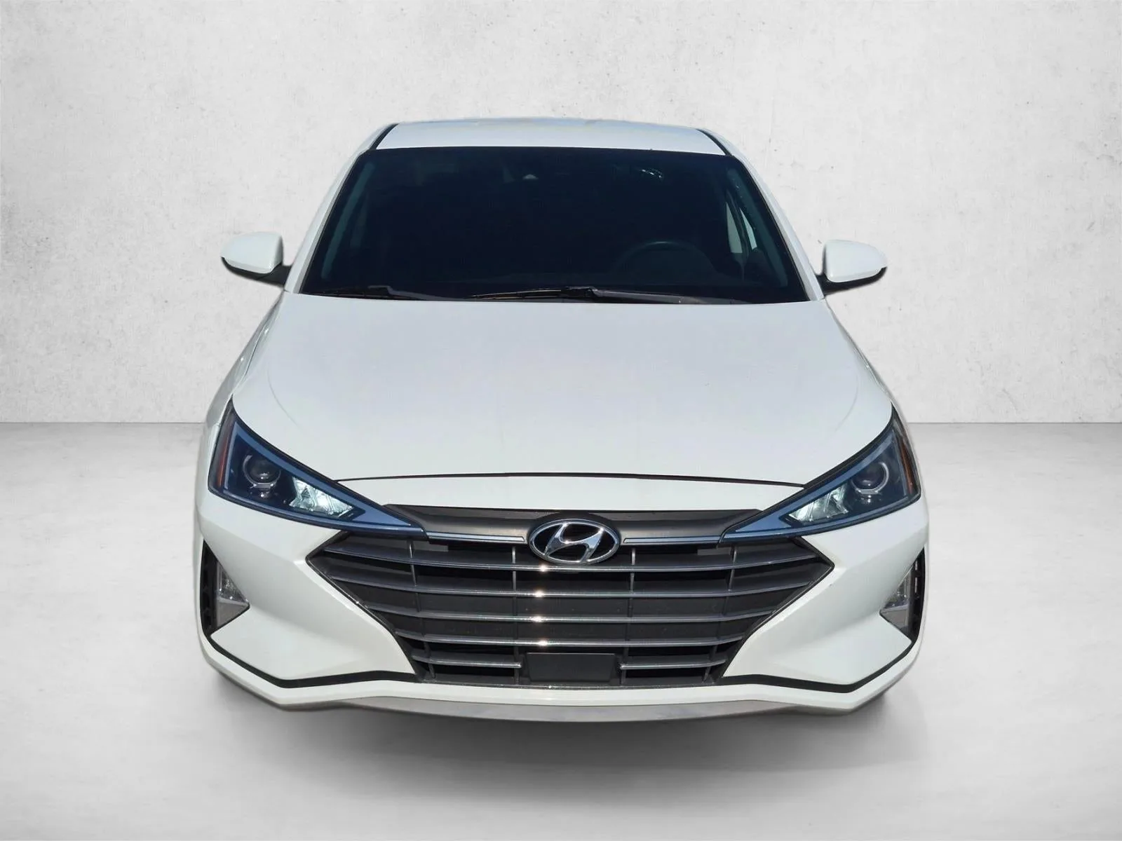 2020 Hyundai ELANTRA SEL IVT photo 2