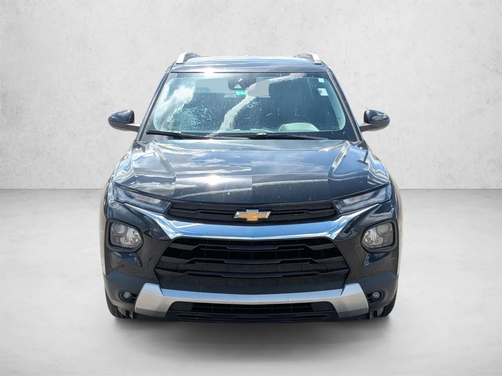 2023 Chevrolet Trailblazer FWD 4dr LT photo 2
