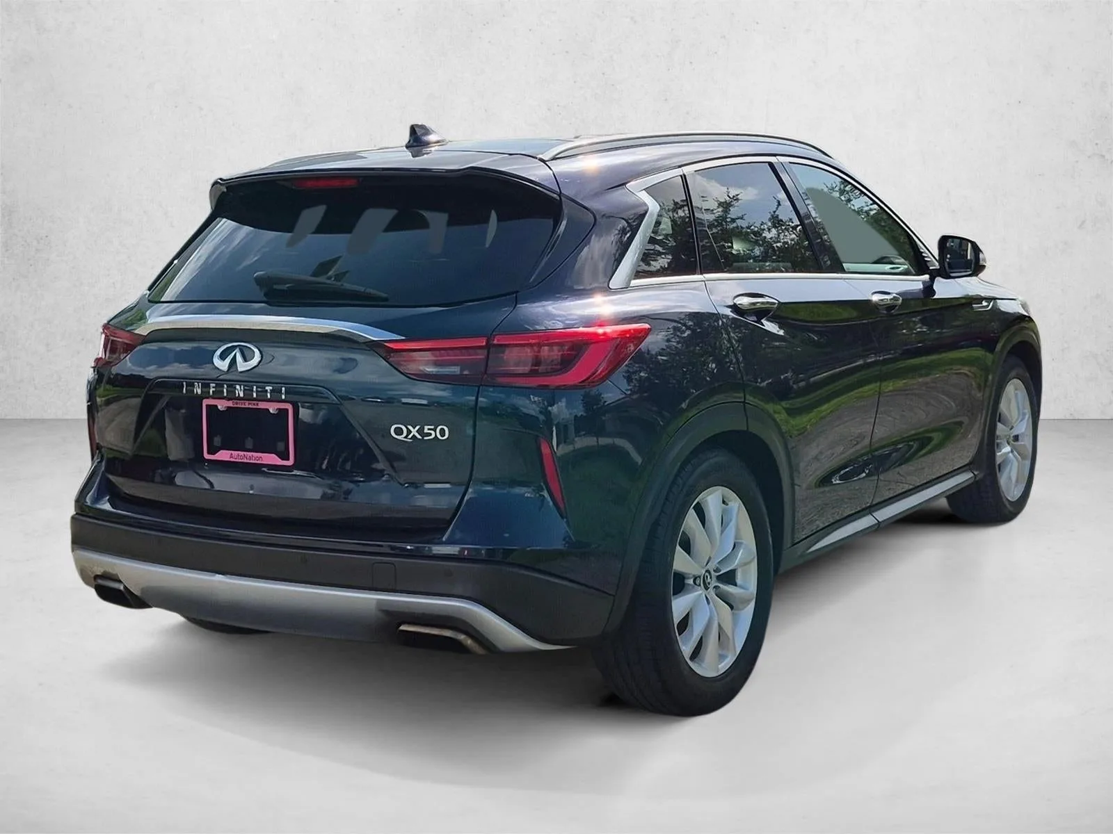 2019 INFINITI QX50 ESSENTIAL FWD photo 5