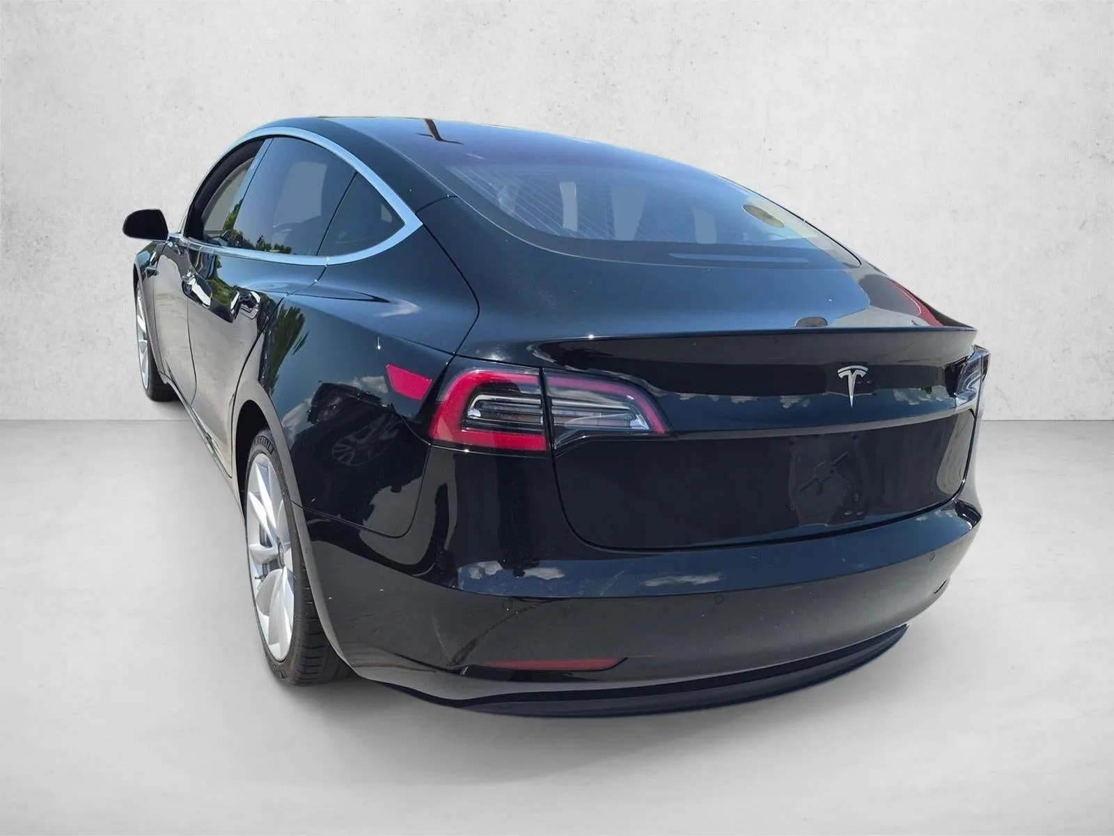 2018 Tesla Model 3 Long Range Battery RWD photo 7