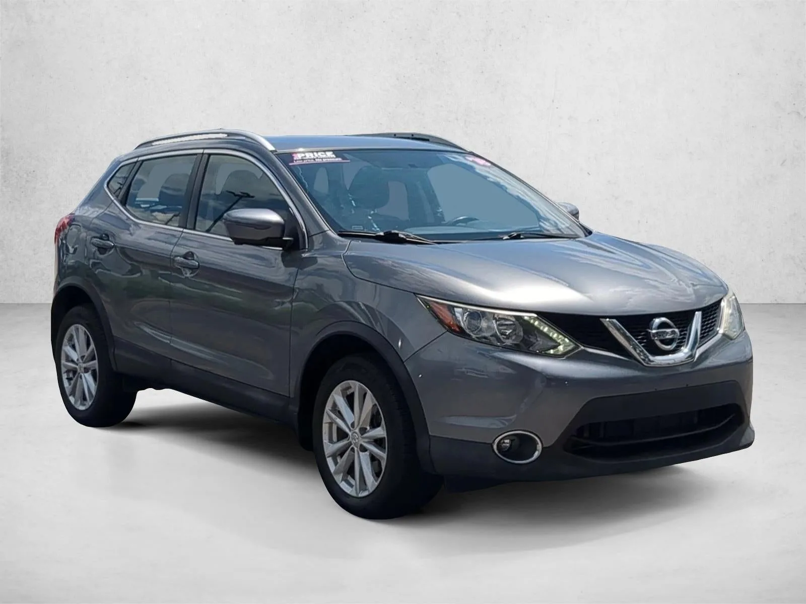 2018 Nissan Rogue Sport SV photo 3