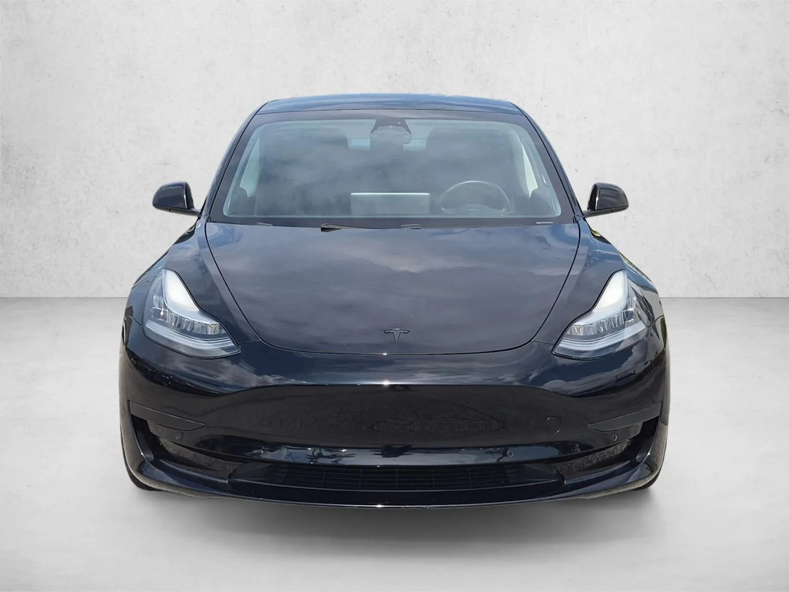 2020 Tesla Model 3 Standard Range Plus RWD photo 2