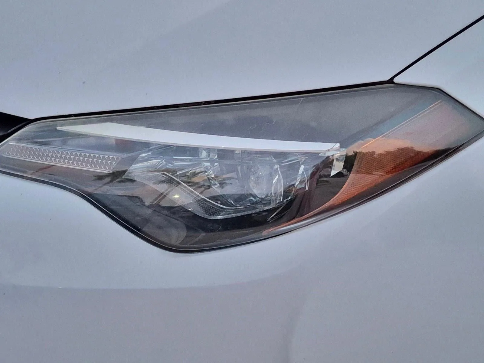 2019 Toyota Corolla LE CVT (Natl) photo 5