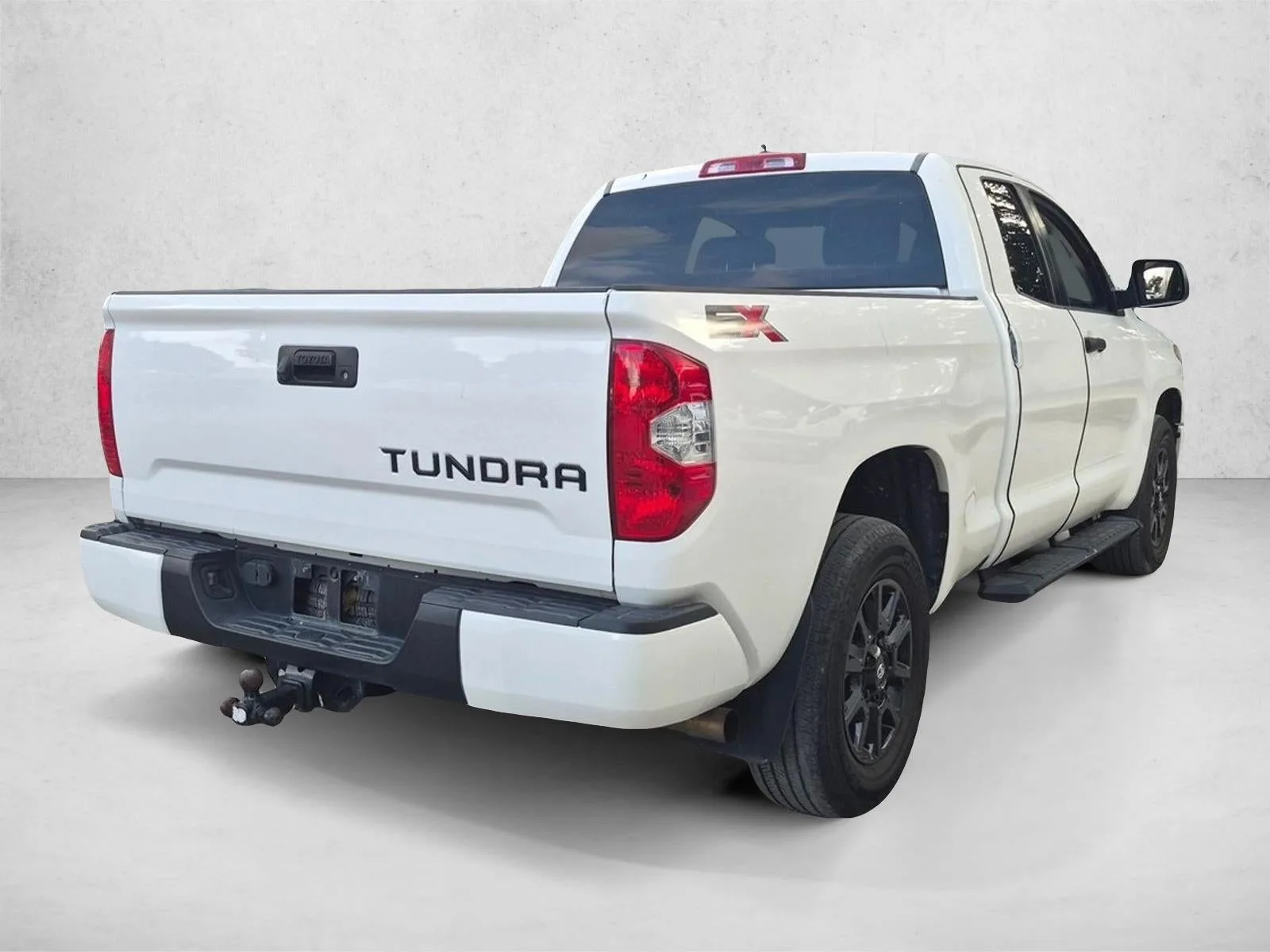 2020 Toyota Tundra SR5 photo 3