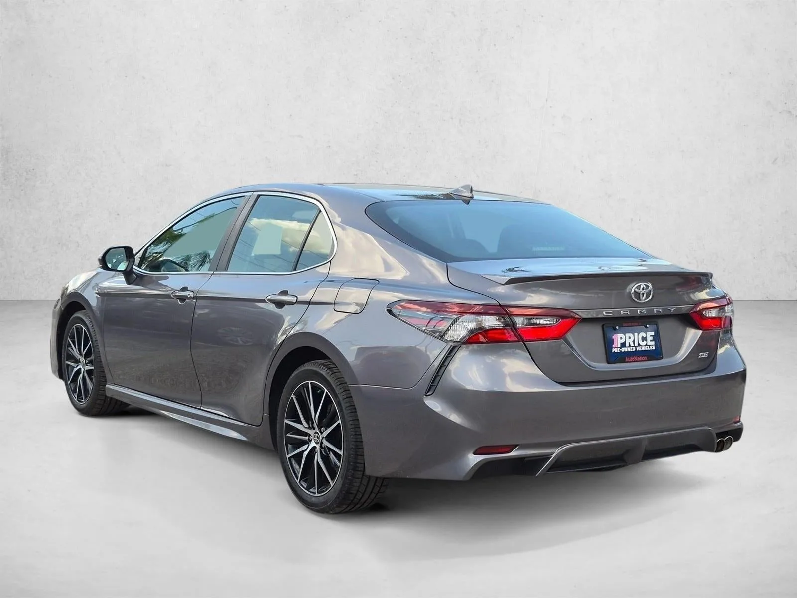 2021 Toyota Camry SE Auto (SE) photo 7
