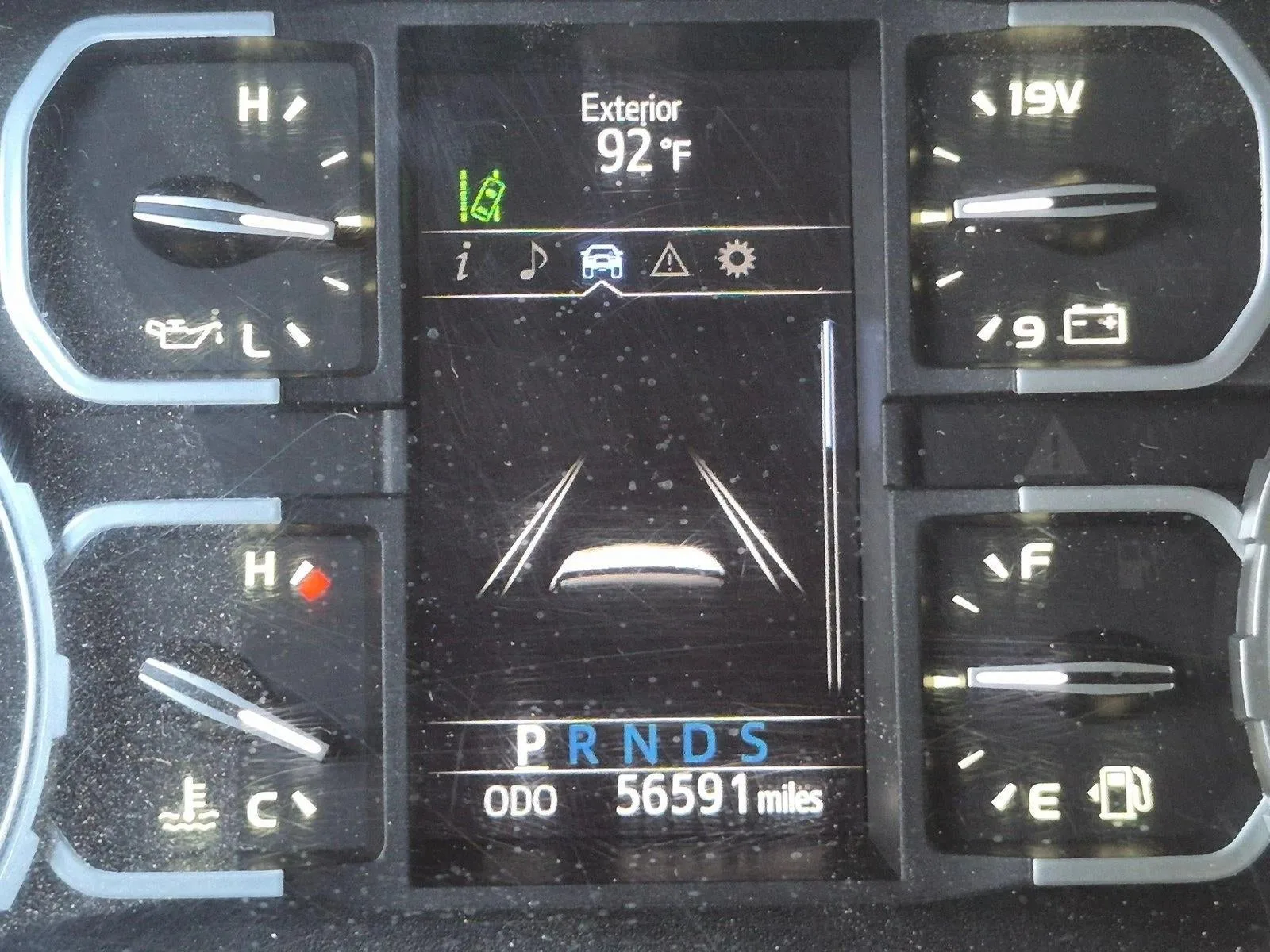 2020 Toyota Tundra SR5 photo 9