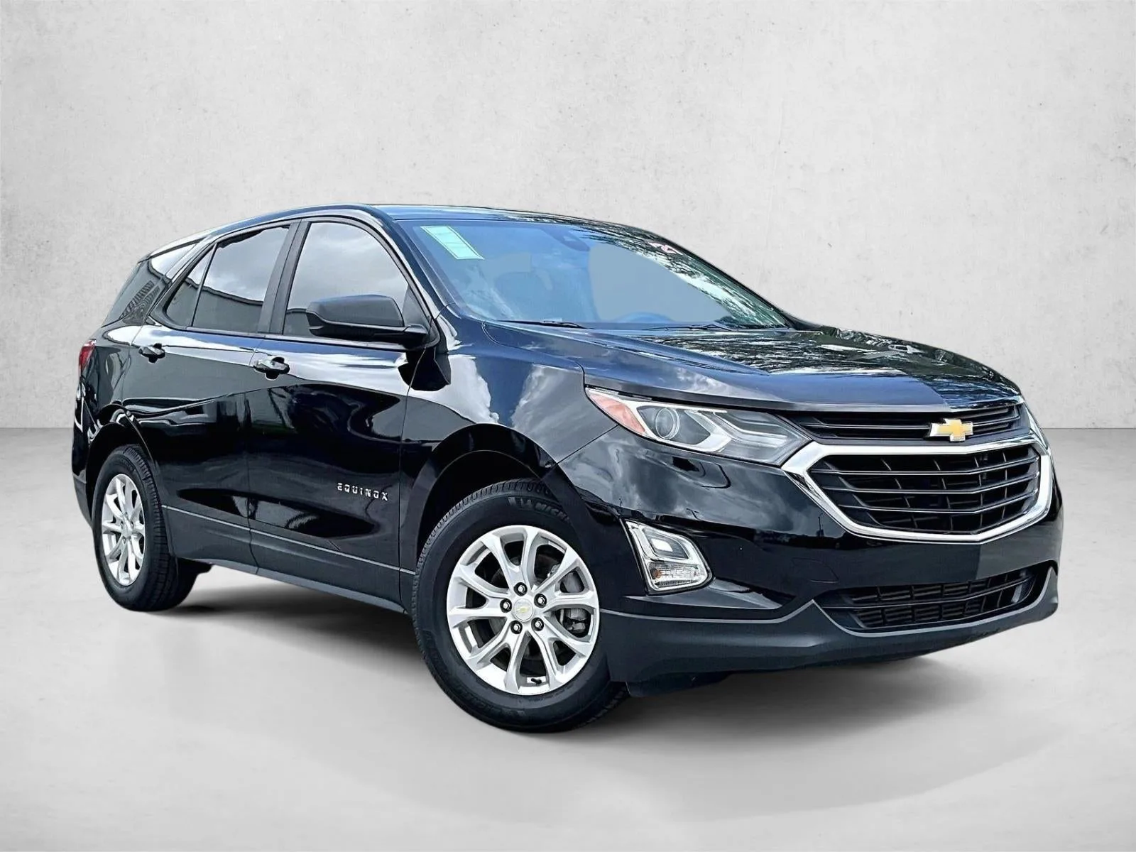 2021 Chevrolet Equinox LS photo 12