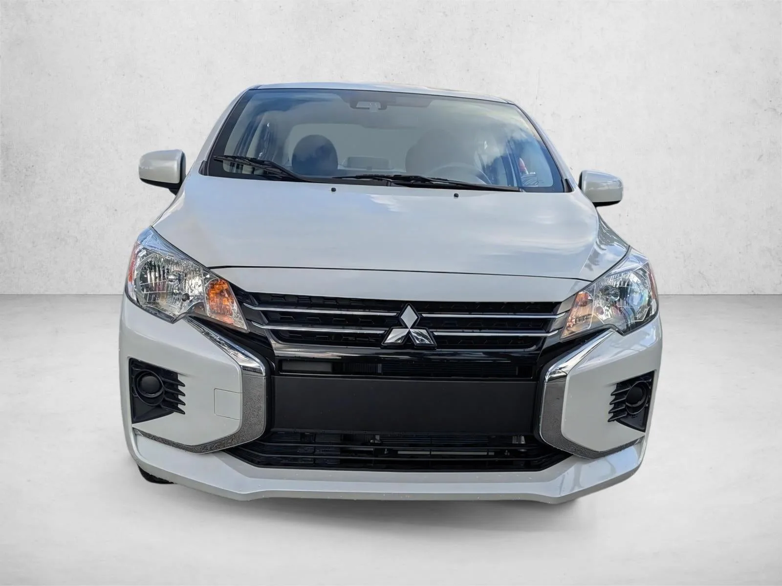 2024 Mitsubishi Mirage G4 LE CVT photo 2