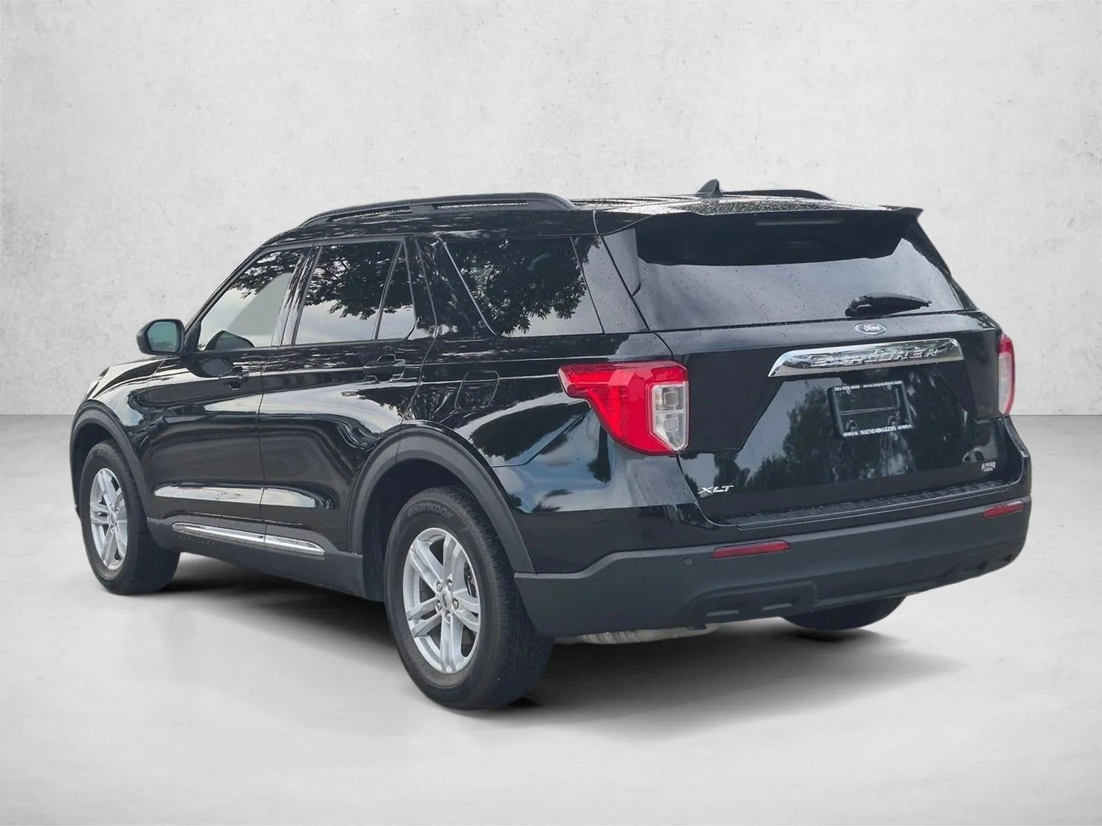 2022 Ford Explorer XLT photo 6