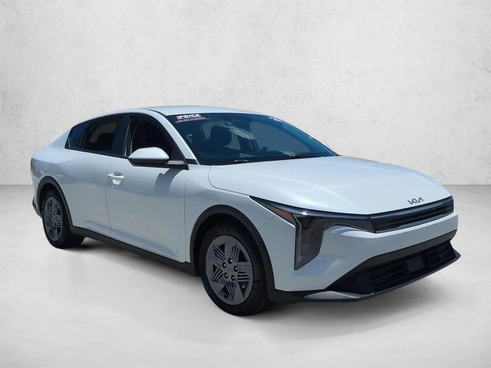 2025 Kia K4 LX FWD photo 3