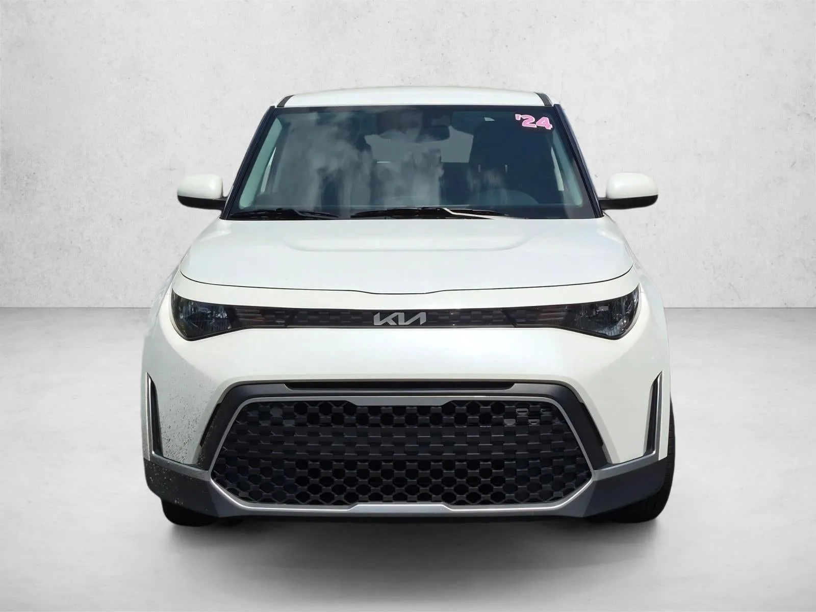 2024 Kia Soul LX IVT photo 2