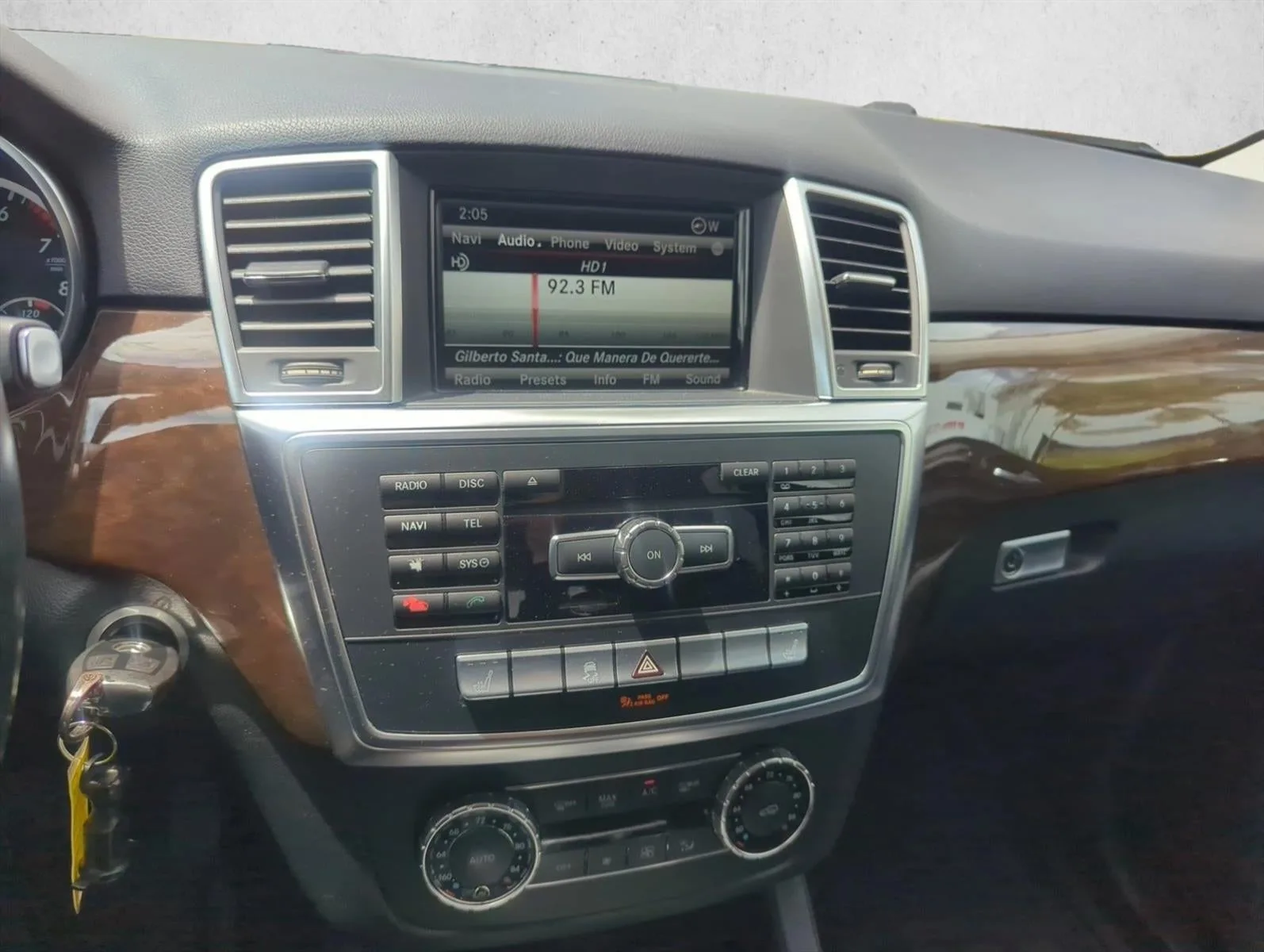 2015 Mercedes-Benz M-Class ML 350 SUV photo 10