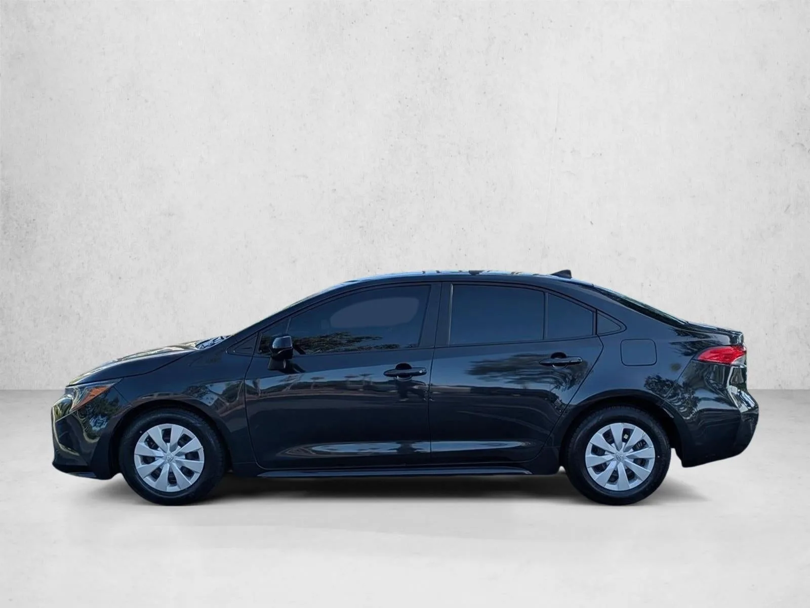 2022 Toyota Corolla L CVT (Natl) photo 9