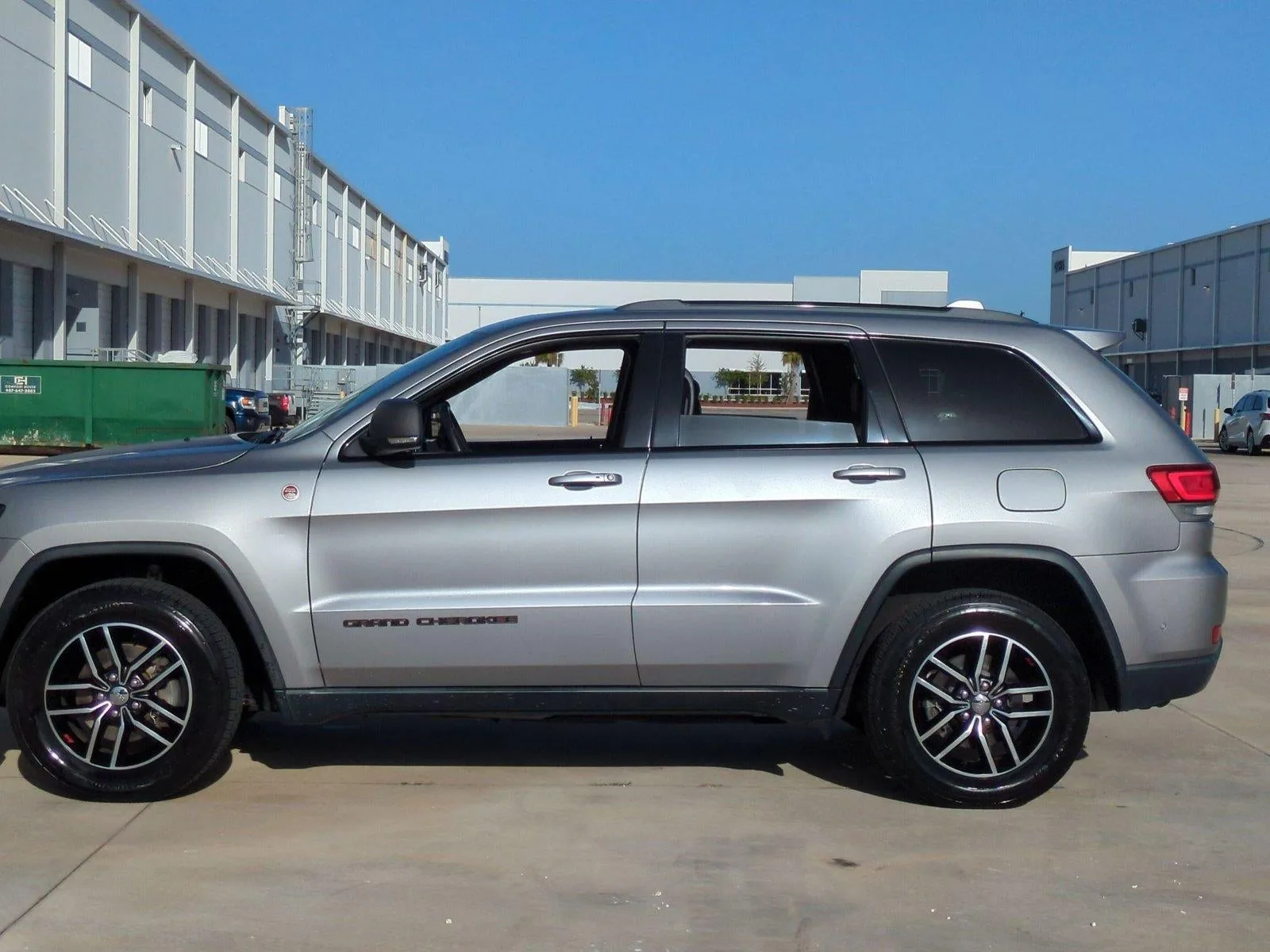 2018 Jeep Grand Cherokee Trailhawk 4x4 *Ltd Avail* photo 9