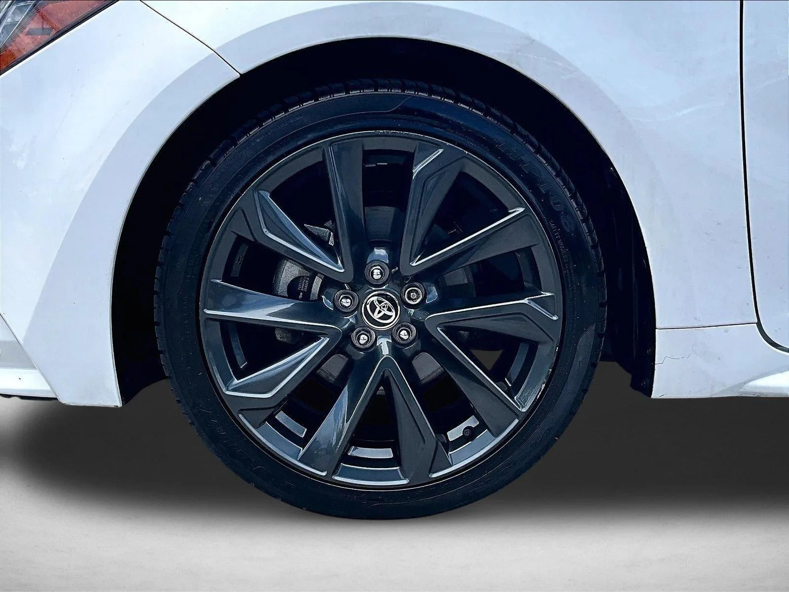 2022 Toyota Corolla LE photo 10