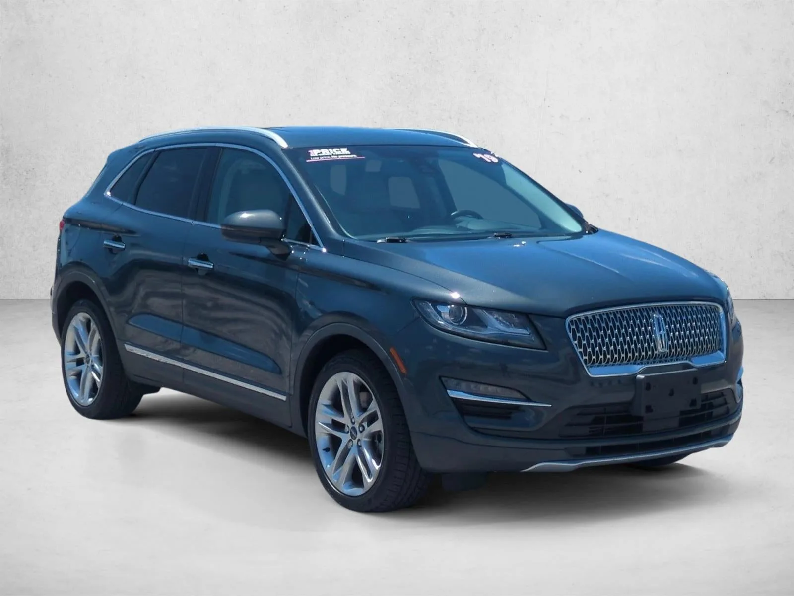 2019 Lincoln MKC Reserve photo 3