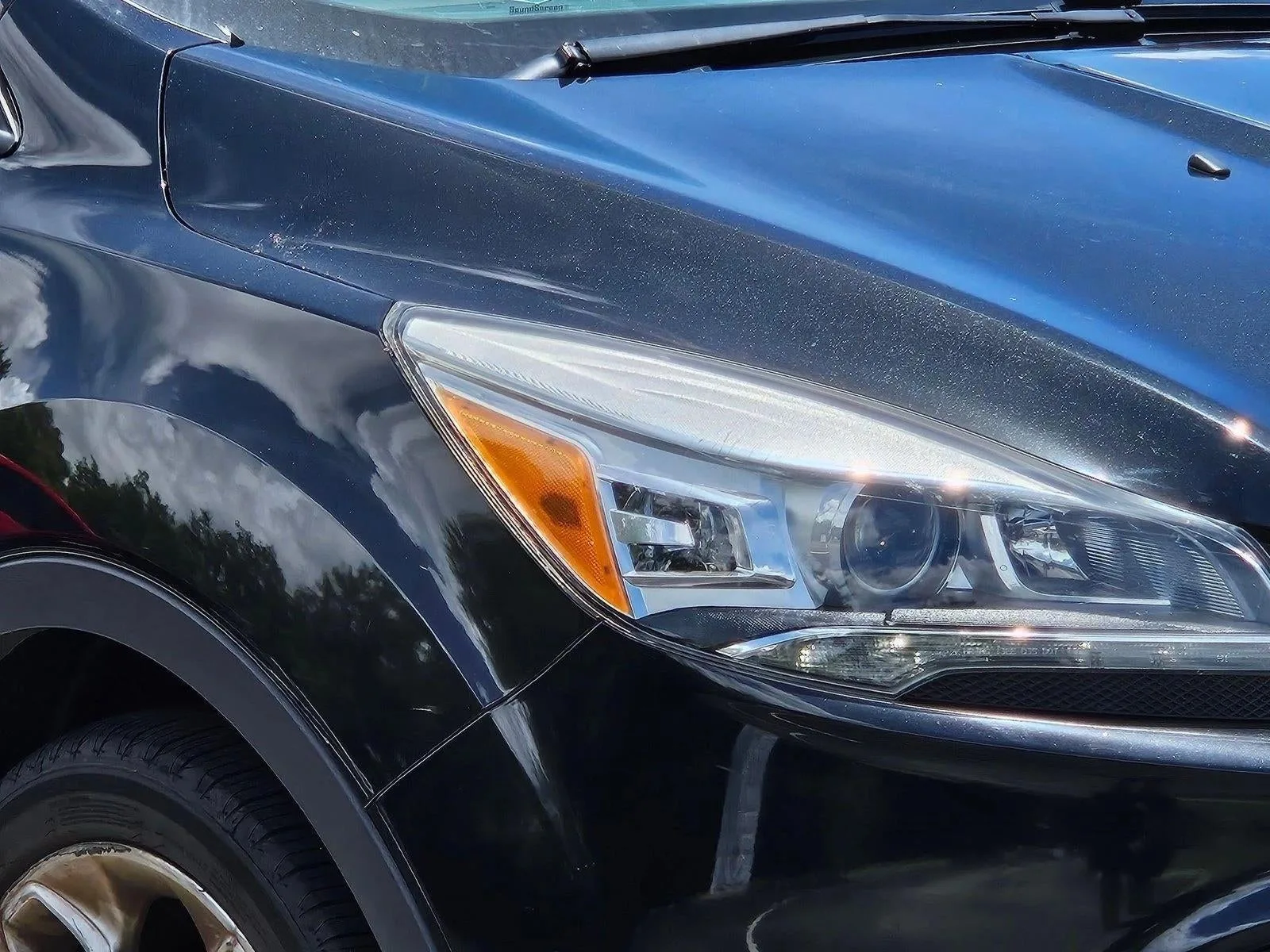 2013 Ford Escape FWD 4dr Titanium photo 5