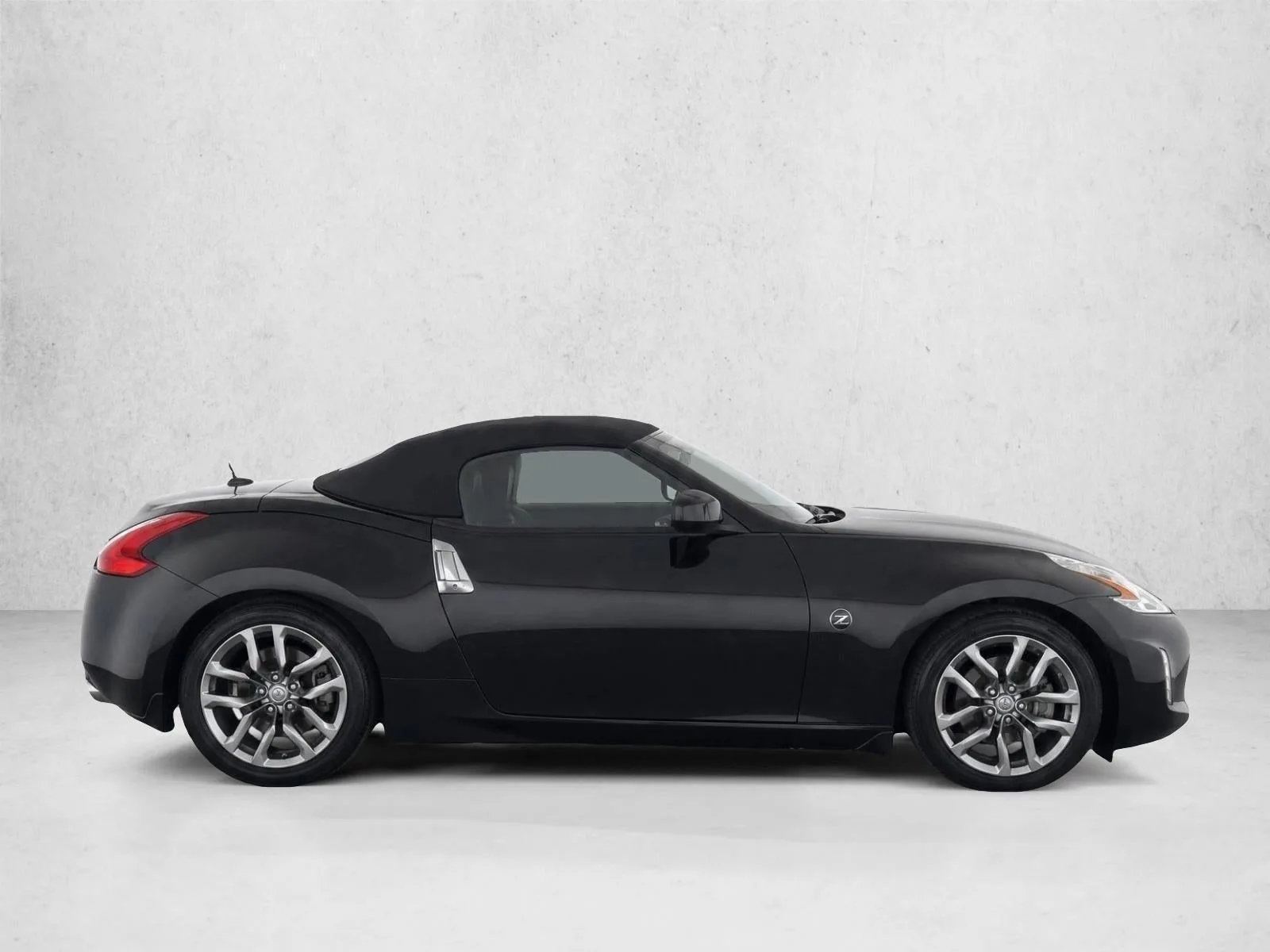 2014 Nissan 370Z 2dr Roadster Auto Touring photo 8