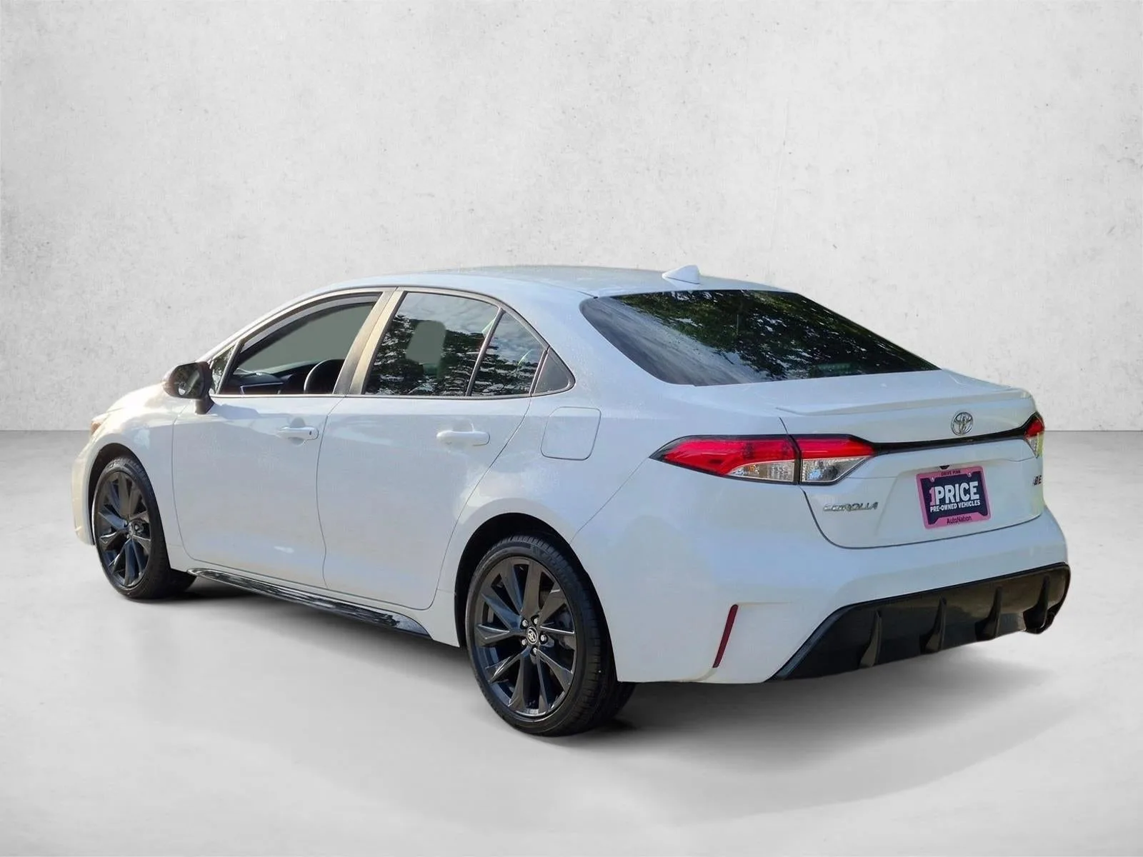 2024 Toyota Corolla SE CVT (Natl) photo 7