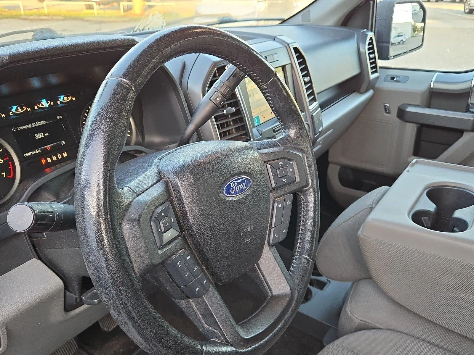 2018 Ford F-150 XLT 2WD SuperCab 6.5' Box photo 10