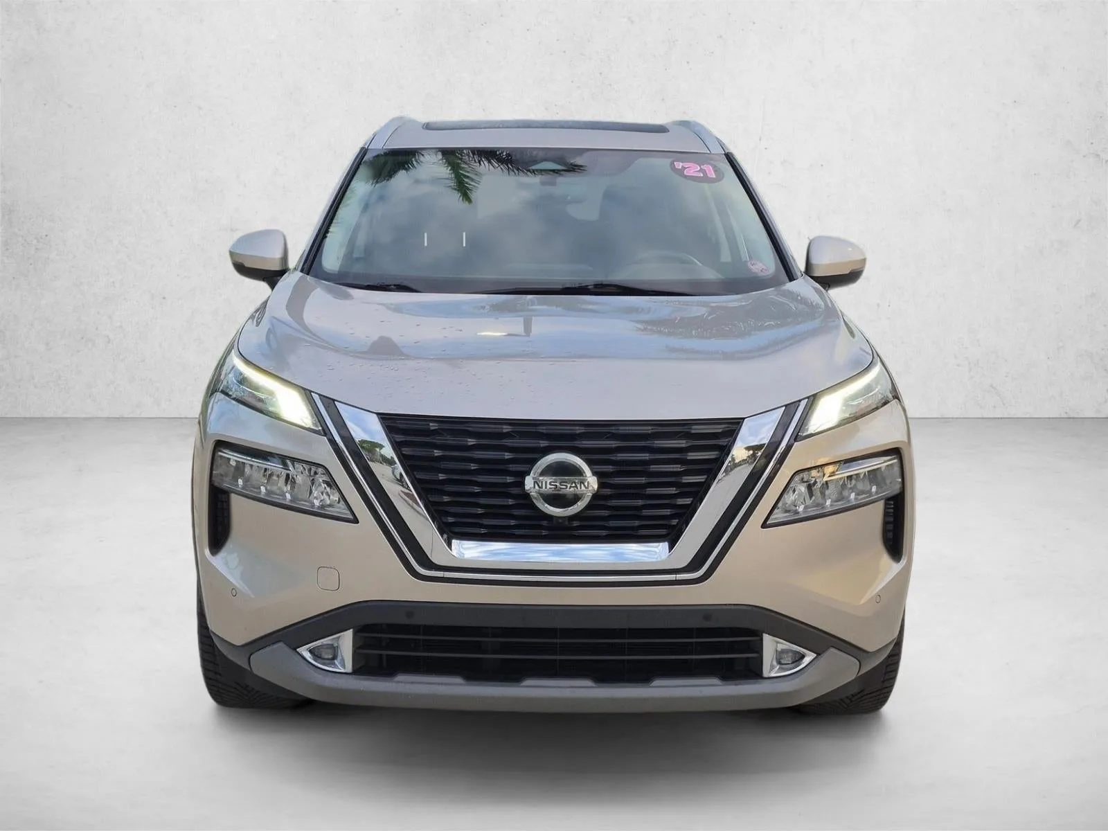 2021 Nissan Rogue FWD SL photo 2