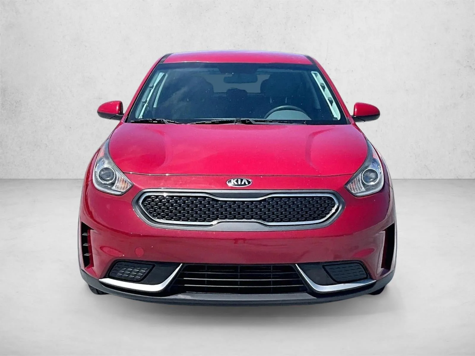 2017 Kia Niro FE photo 2