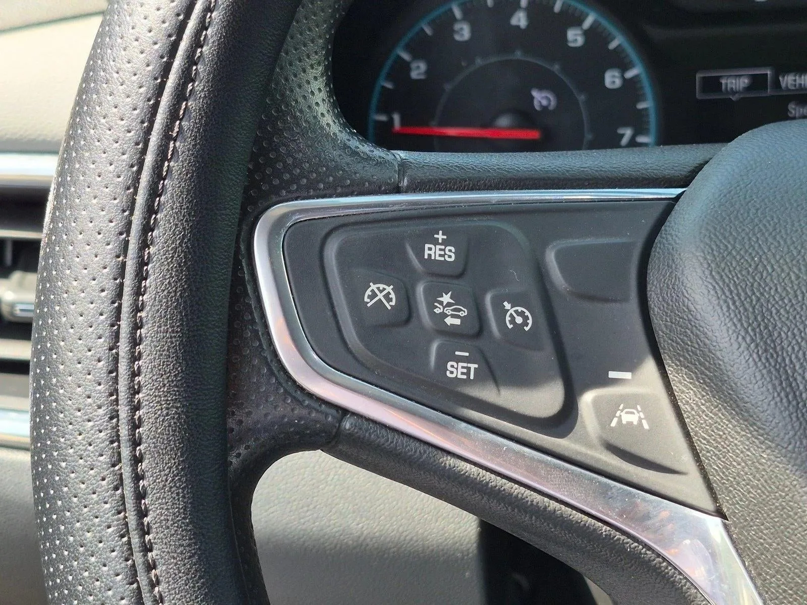 2022 Chevrolet Equinox FWD 4dr LS w/1LS photo 12