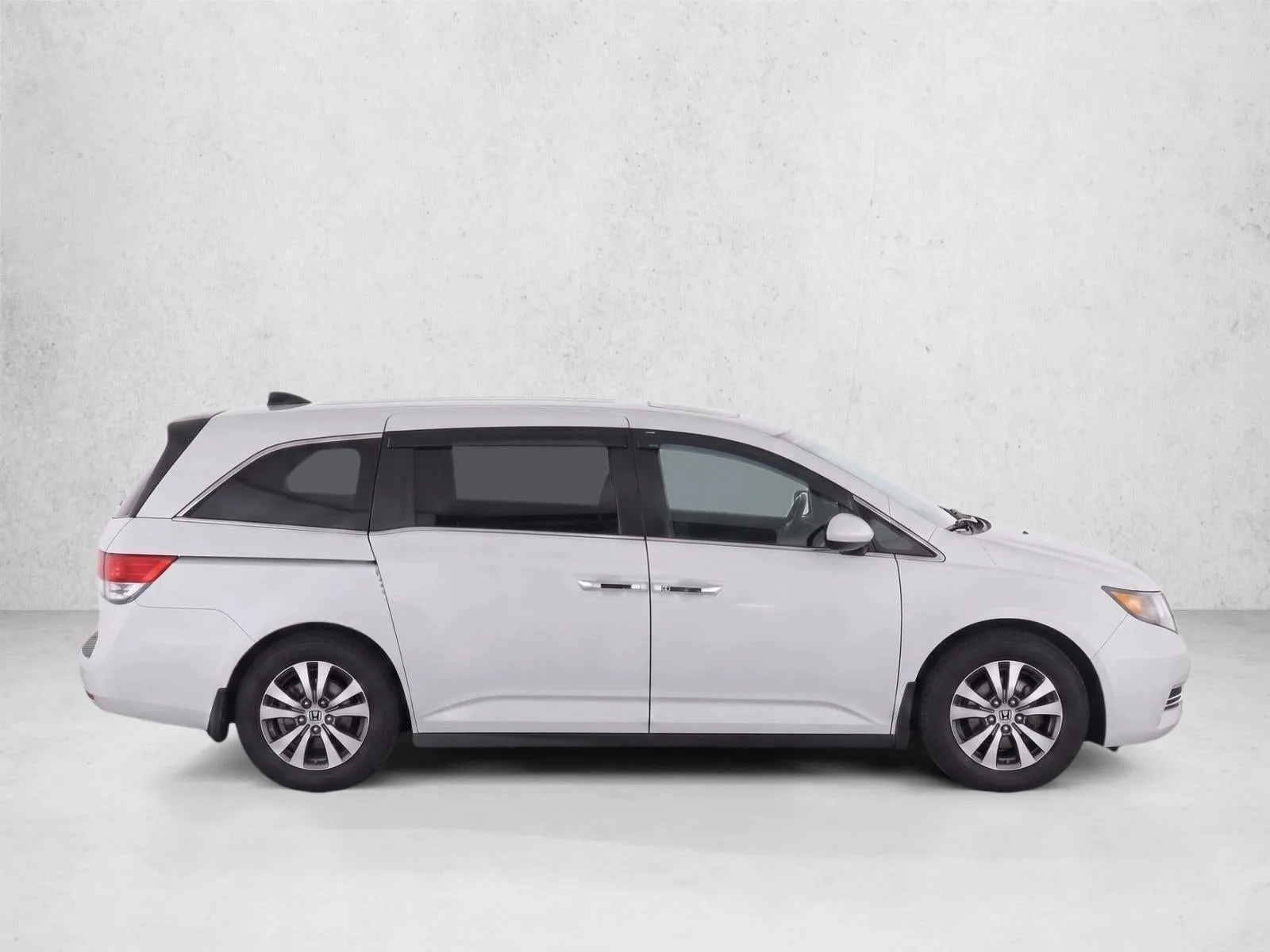 2017 Honda Odyssey EX-L Auto photo 8