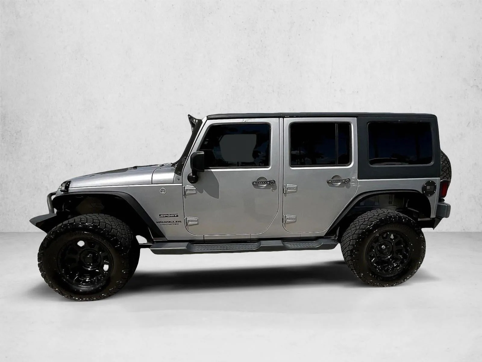 2016 Jeep Wrangler Unlimited 4WD 4dr Sport photo 6