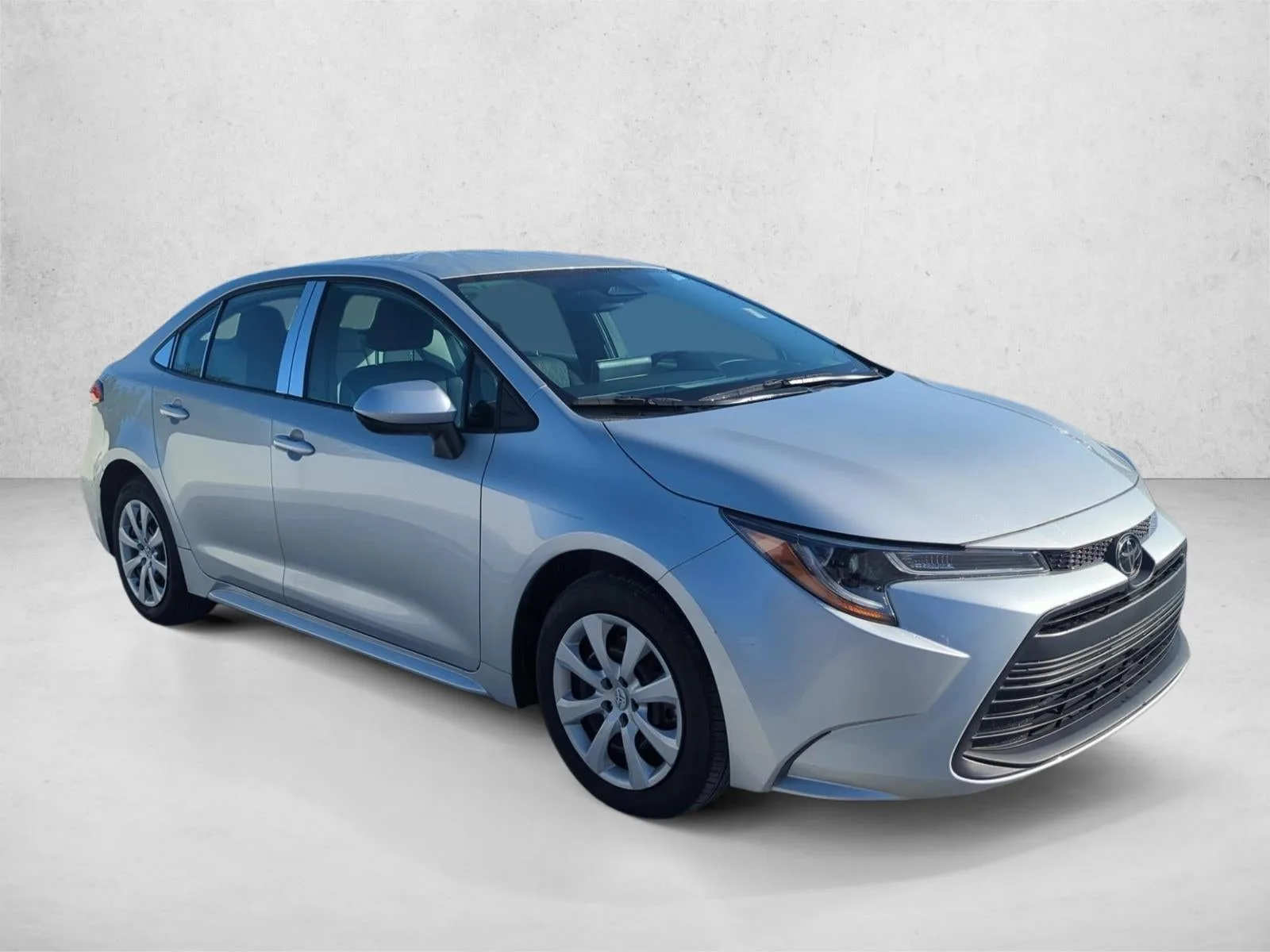 2024 Toyota Corolla LE CVT (Natl) photo 3
