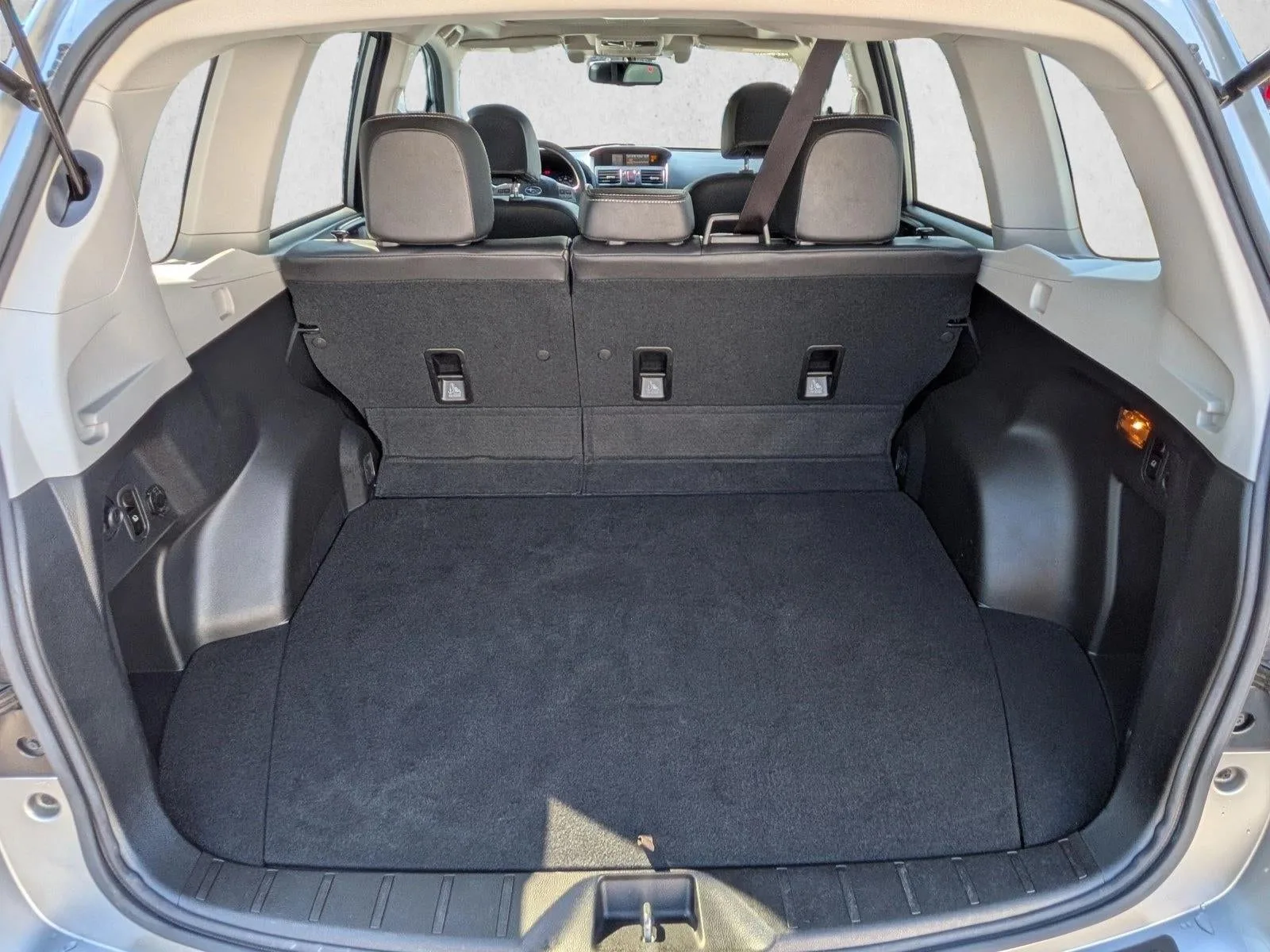 2015 Subaru Forester 2.5i Touring photo 6