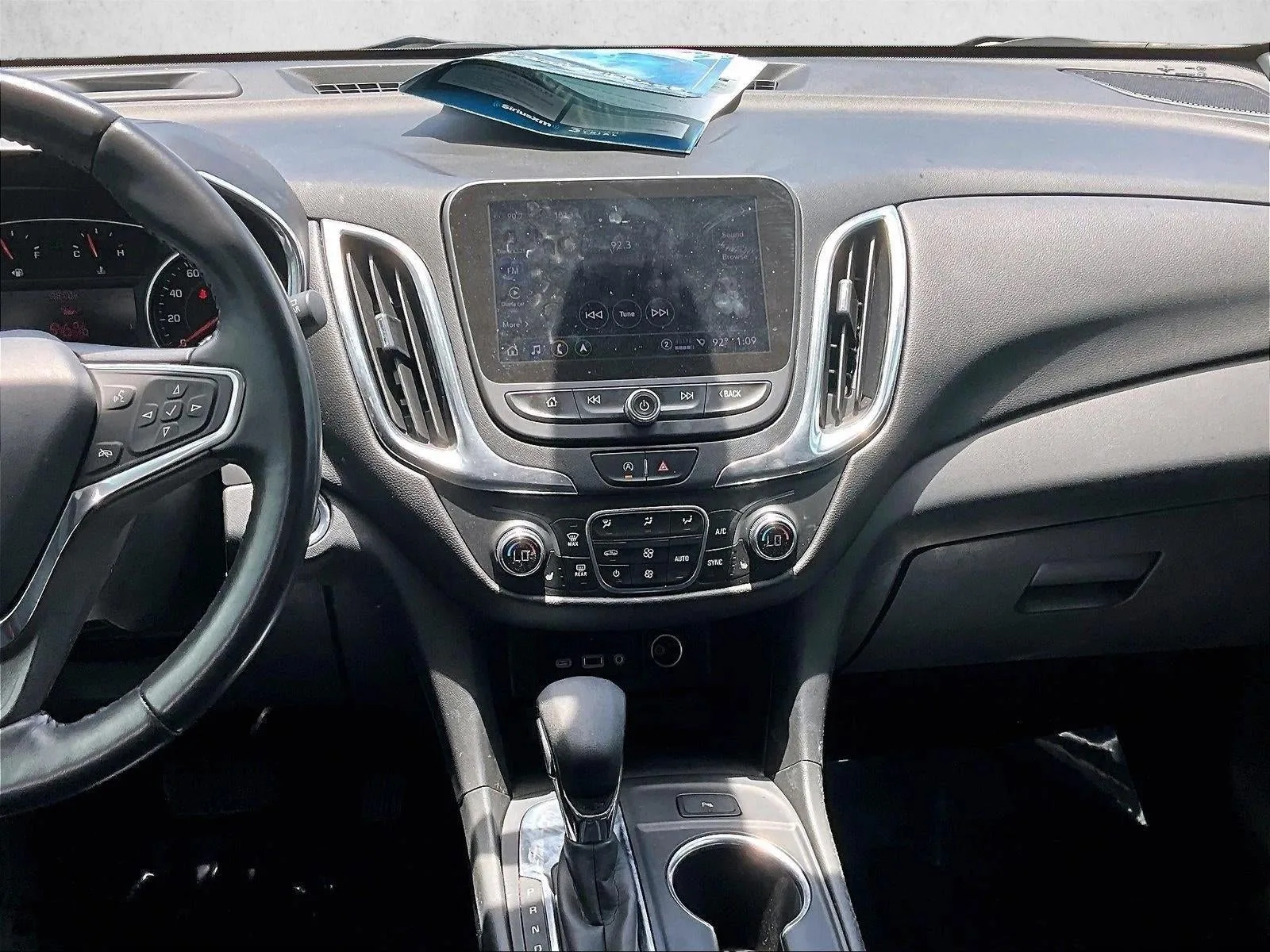 2022 Chevrolet Equinox LT photo 8
