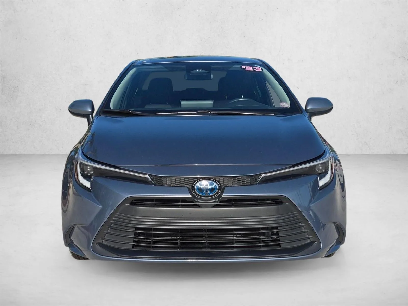 2023 Toyota Corolla Hybrid LE FWD (Natl) photo 2