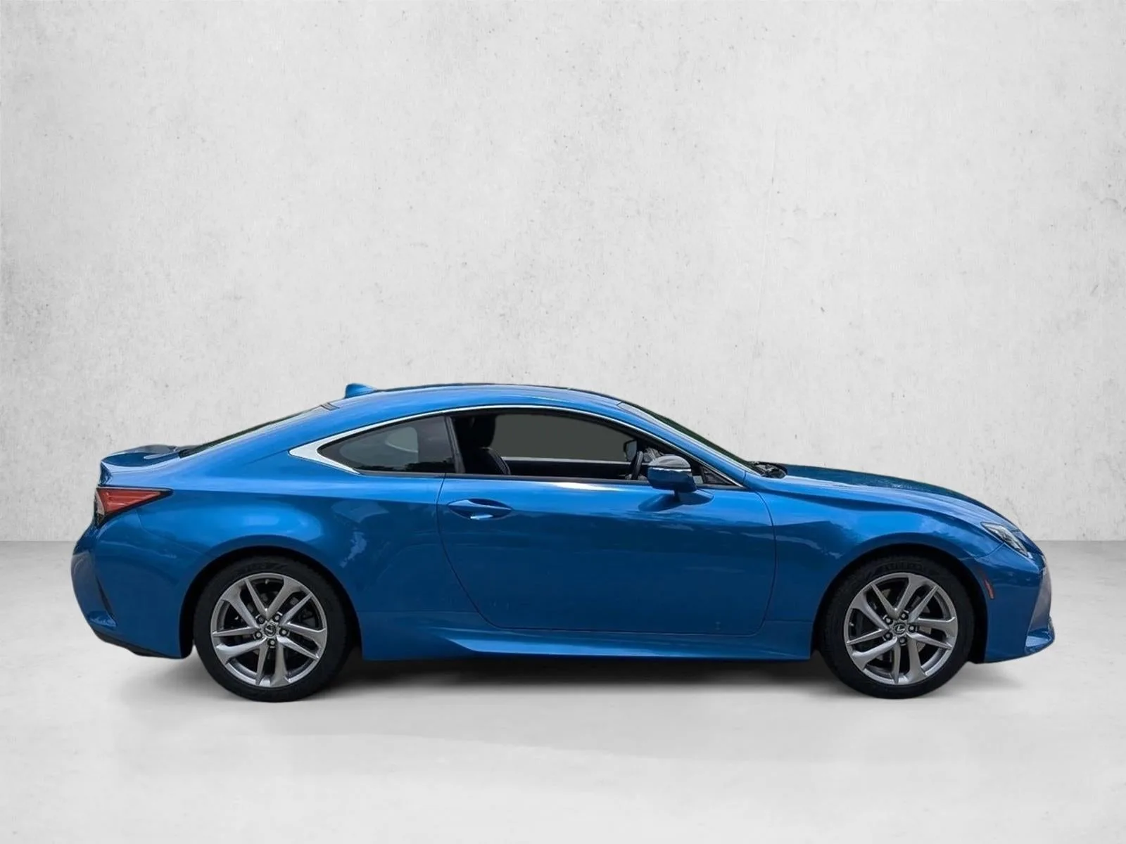 2019 Lexus RC 300 RWD photo 4