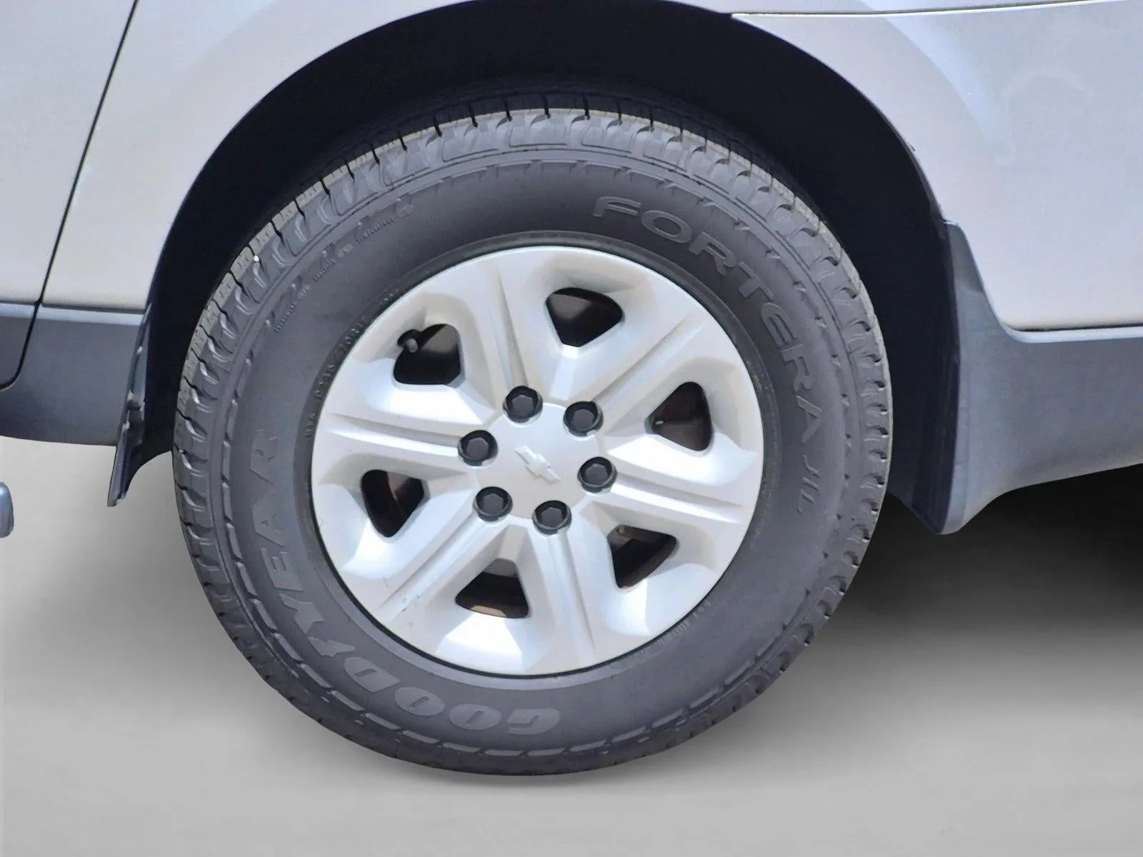 2017 Chevrolet Traverse LS photo 5