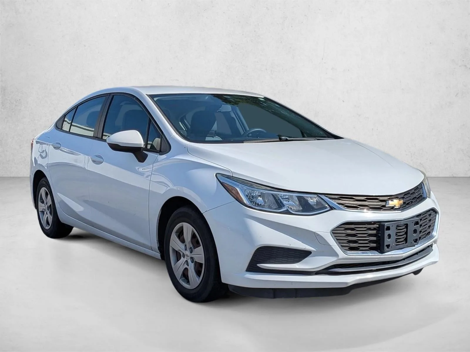 2018 Chevrolet Cruze Sedan LS (Automatic) photo 4