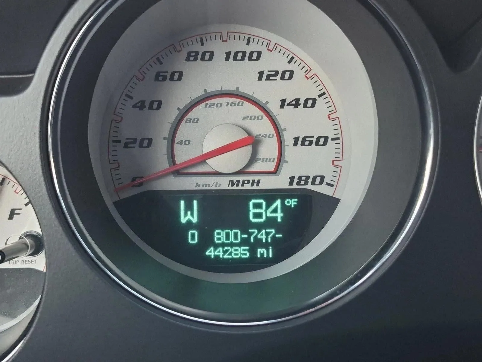 2012 Dodge Challenger SRT8 392 photo 11