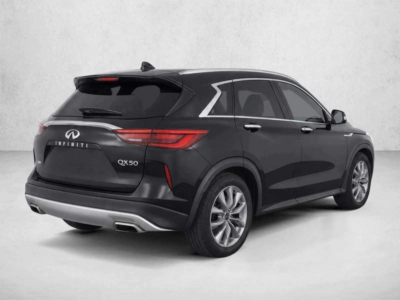 2019 INFINITI QX50 LUXE AWD photo 7