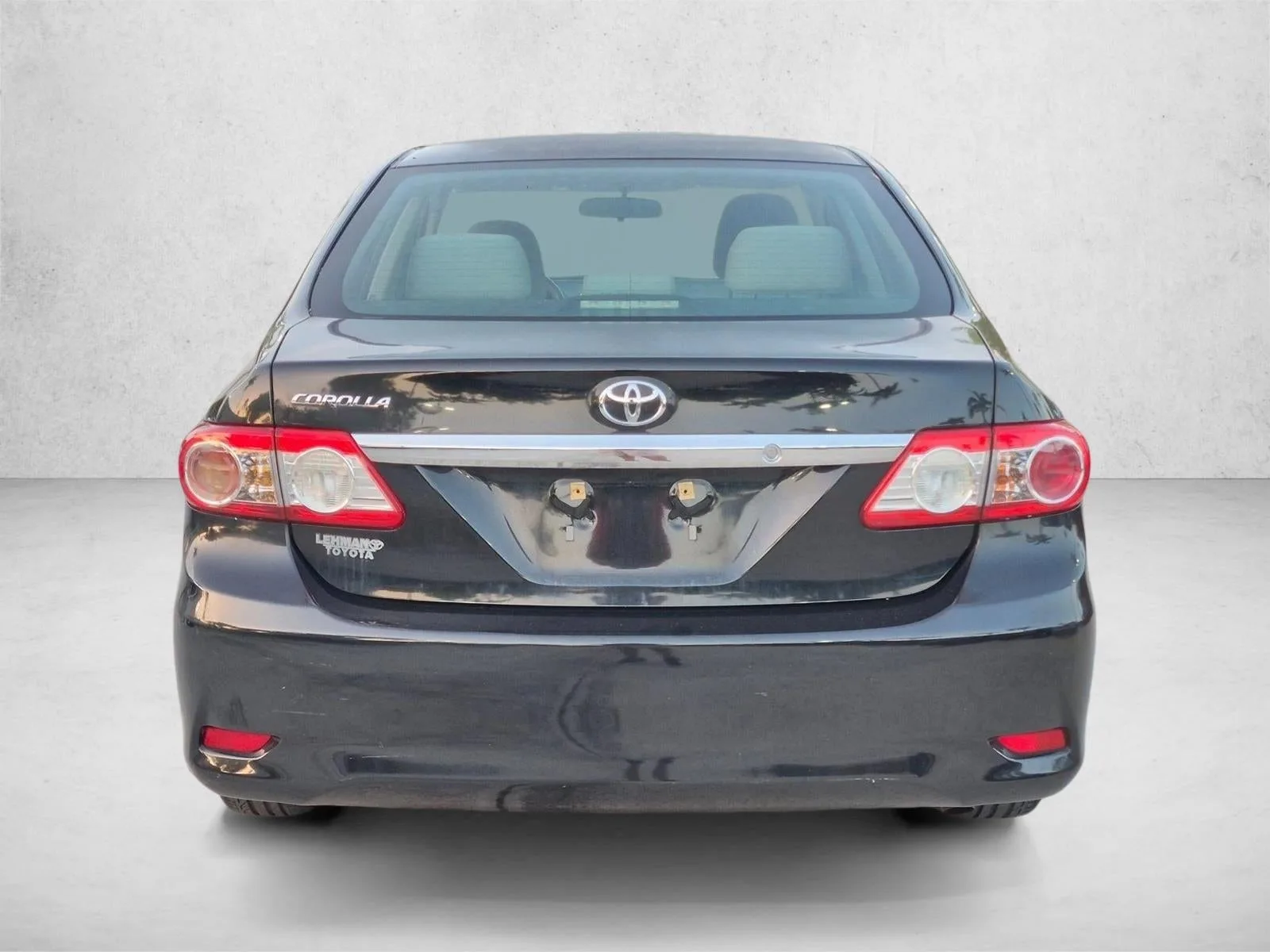 2013 Toyota Corolla 4dr Sdn Auto L (Natl) photo 6