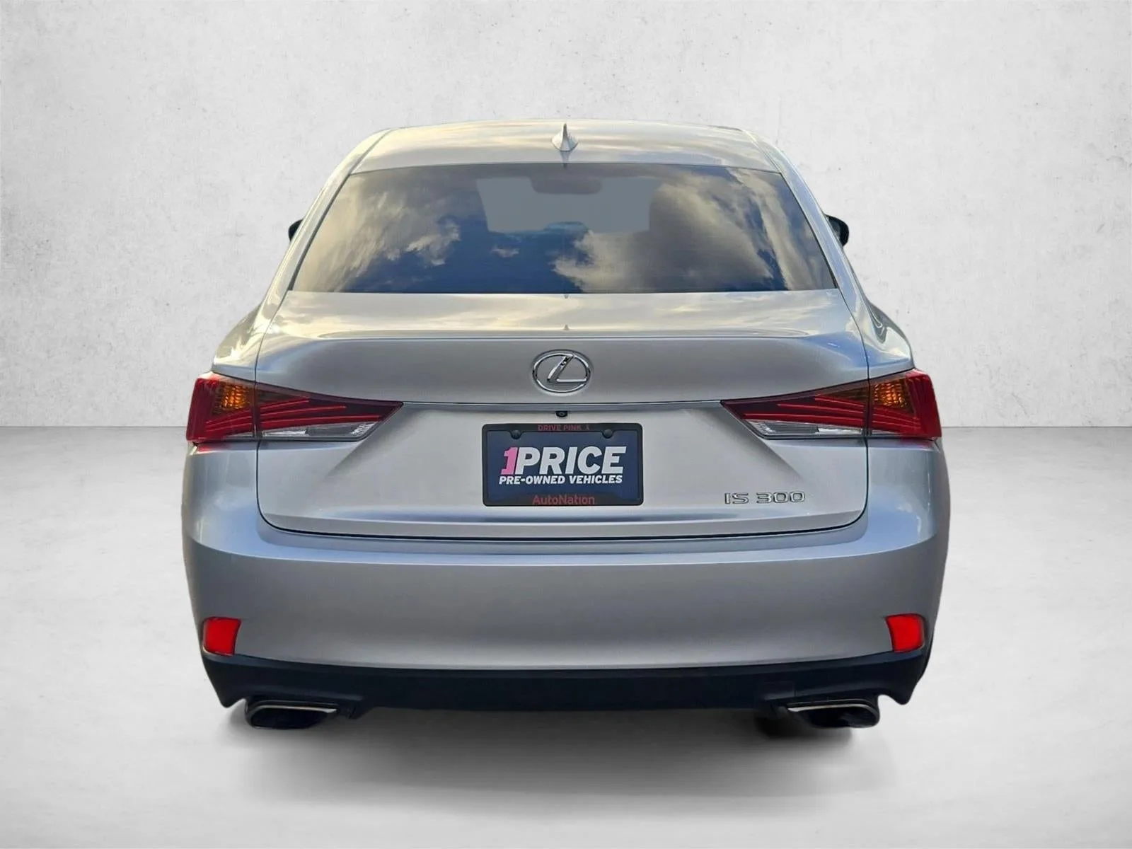 2019 Lexus IS 300 RWD photo 7