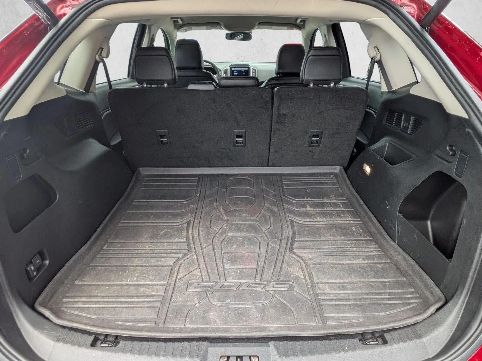 2022 Ford Edge SEL AWD photo 6
