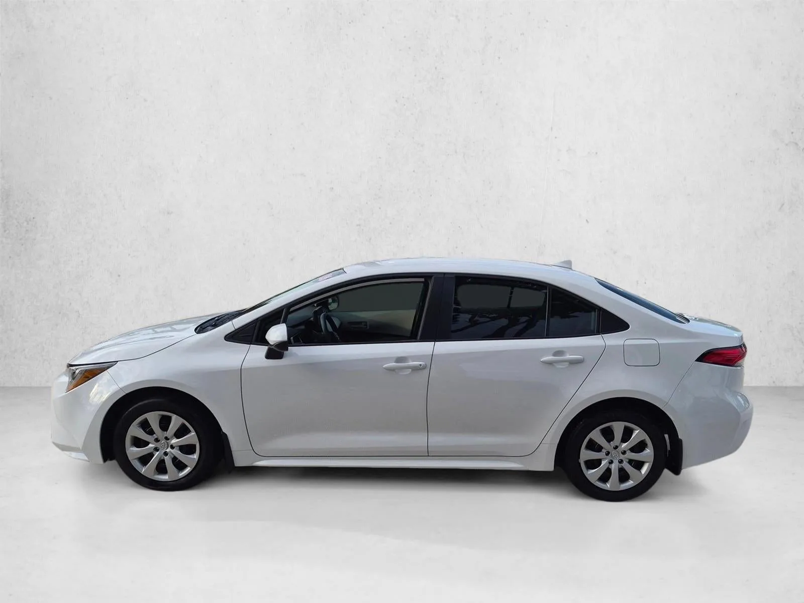 2026 Toyota Corolla LE CVT (Natl) photo 8