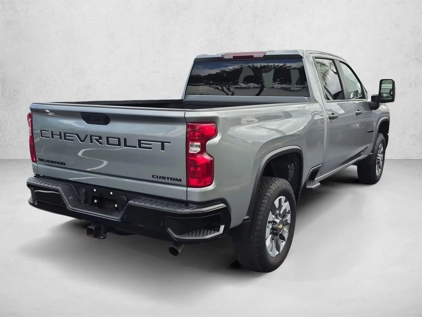 2024 Chevrolet Silverado 2500 HD Custom photo 5