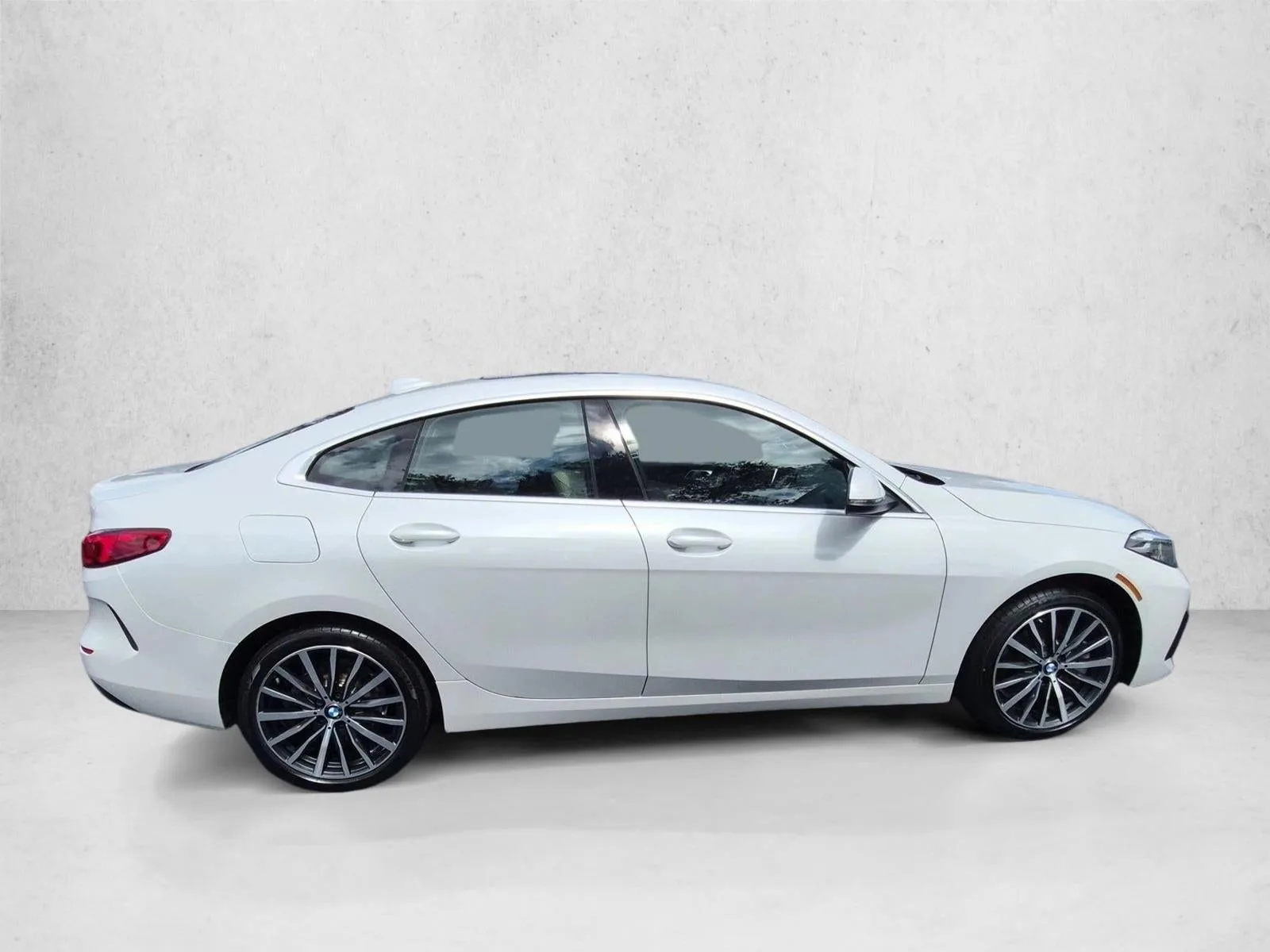 2022 BMW 228 Gran Coupe i sDrive photo 4