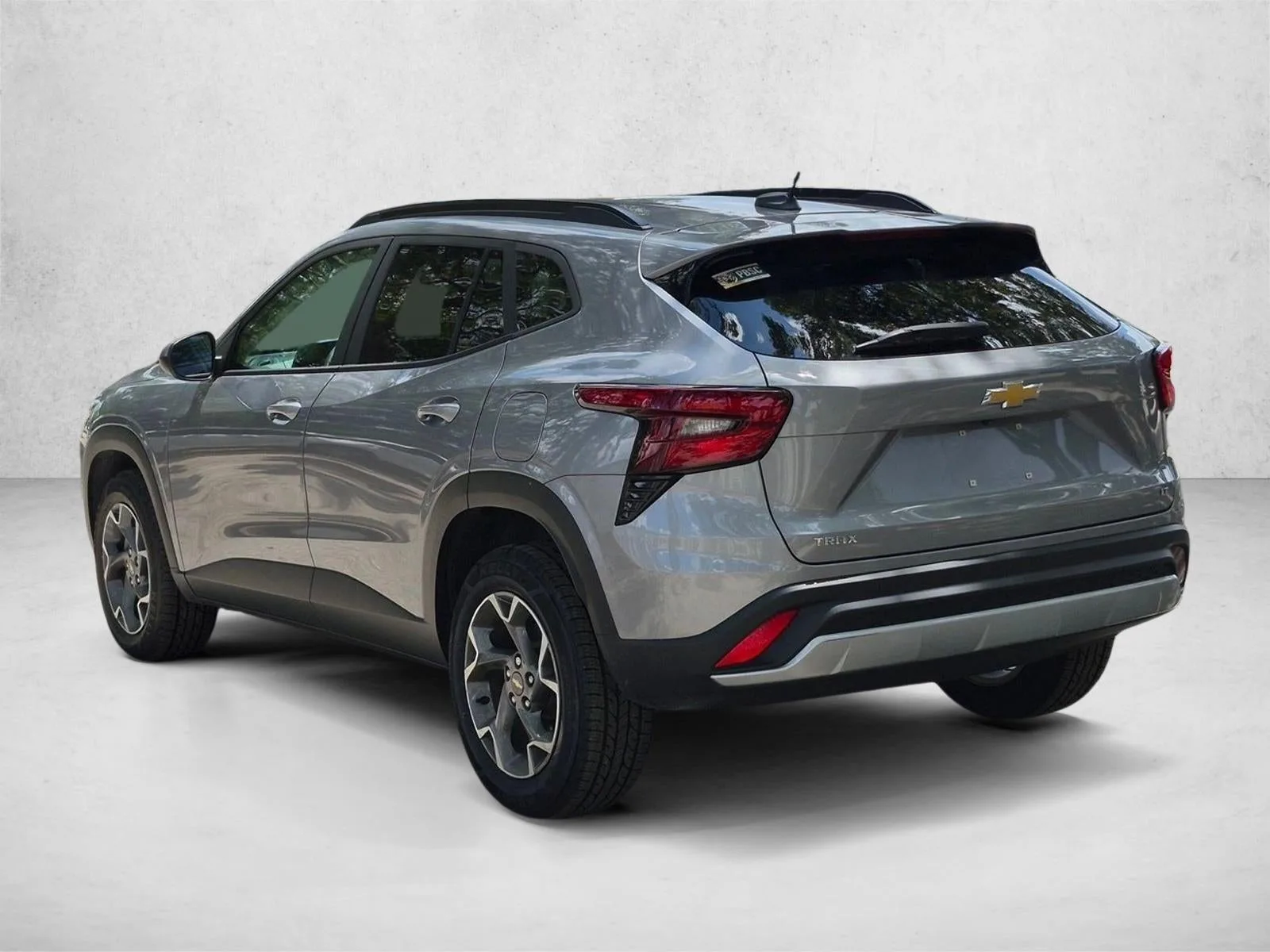 2024 Chevrolet Trax LT photo 6