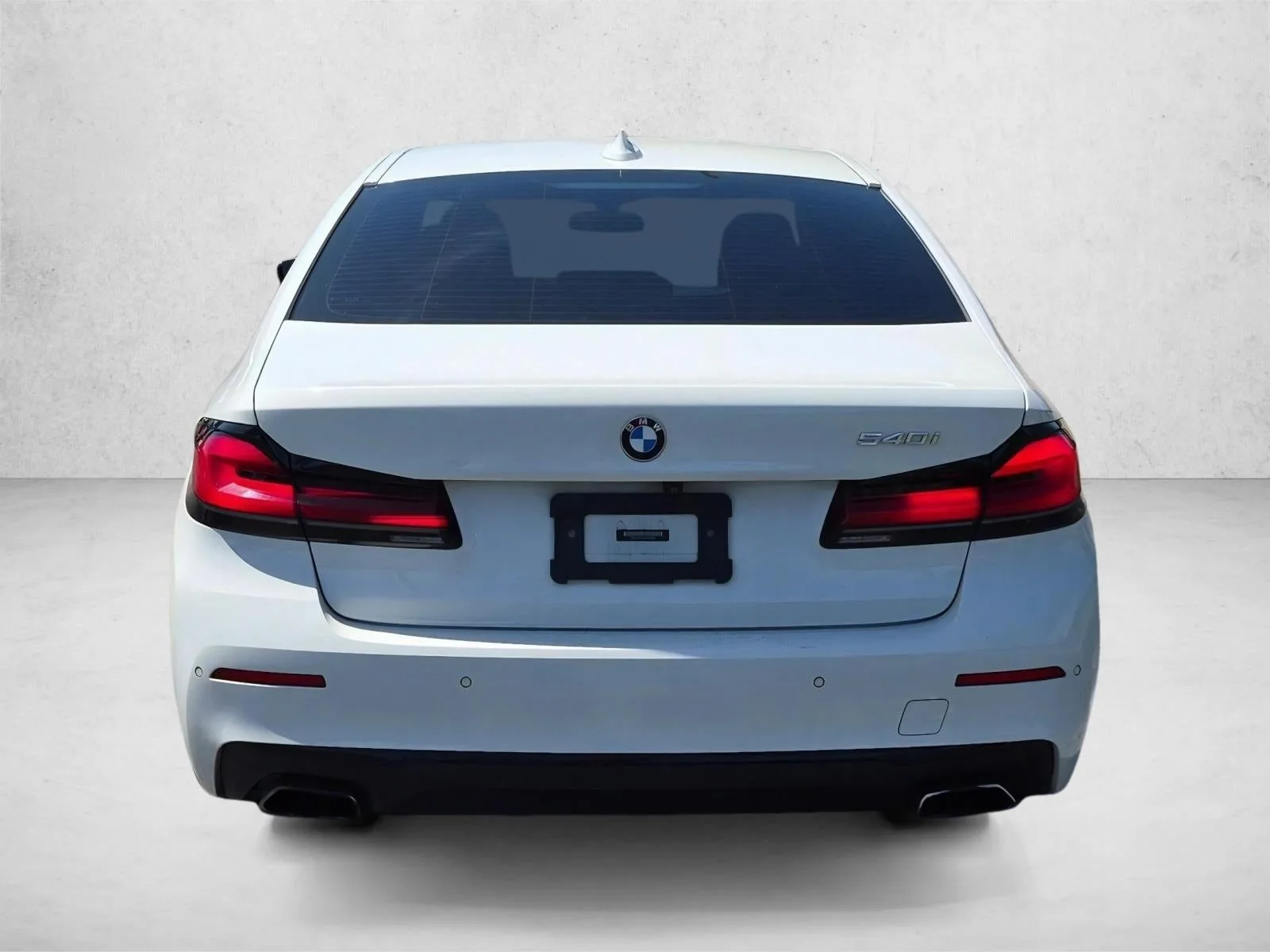 2021 BMW 540i 540i photo 4