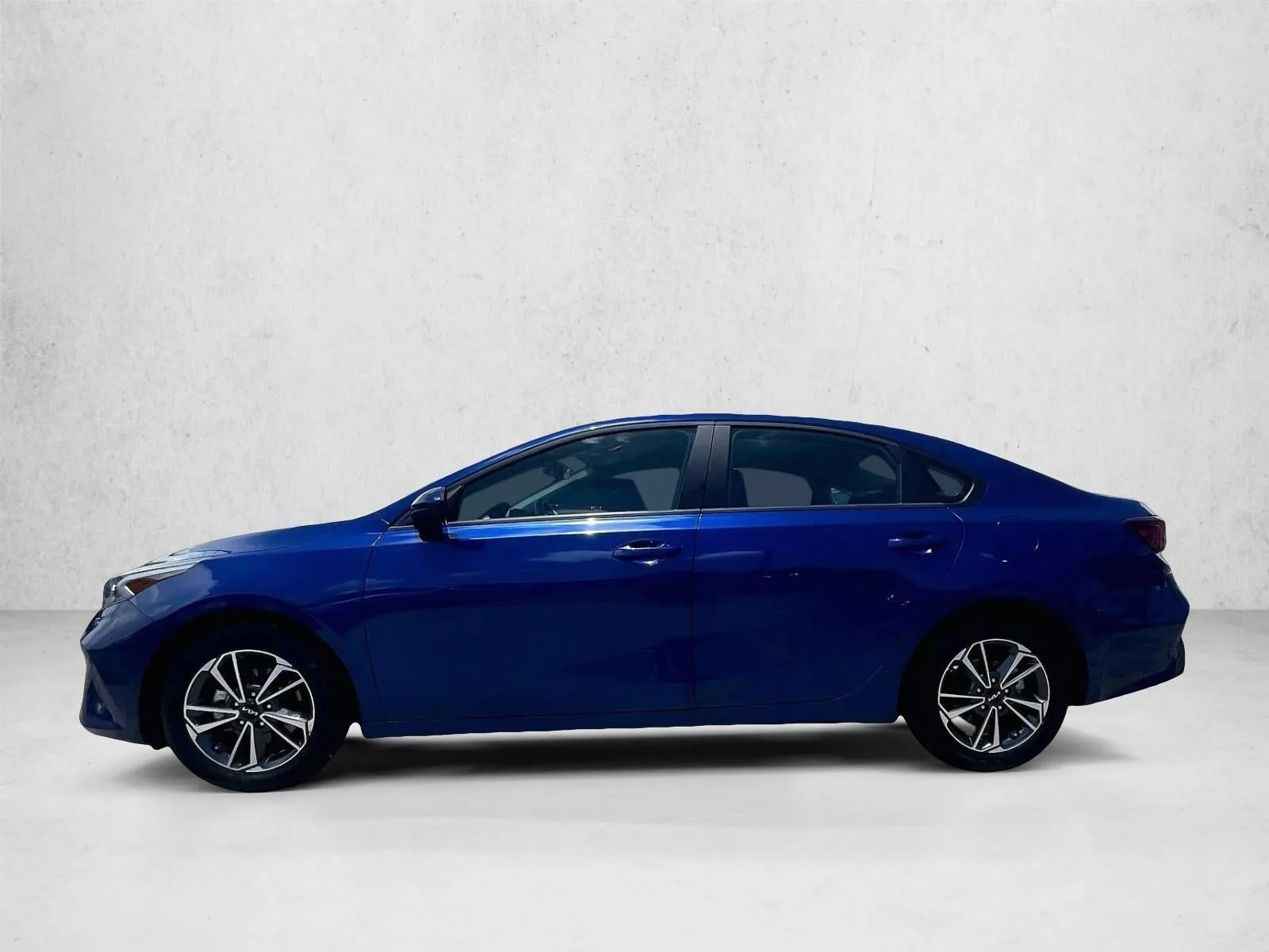 2024 Kia Forte LXS photo 6