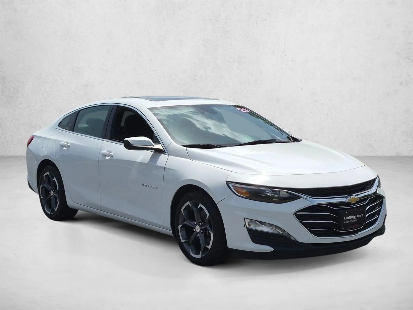 2023 Chevrolet Malibu 4dr Sdn 1LT photo 3
